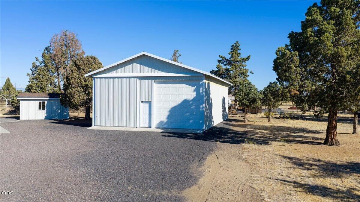 07-7218 SW Onyx Rd, Terrebonne-7. Photo 4 of 42, 7218 SW Onyx Road, Terrebonne, OR 97760