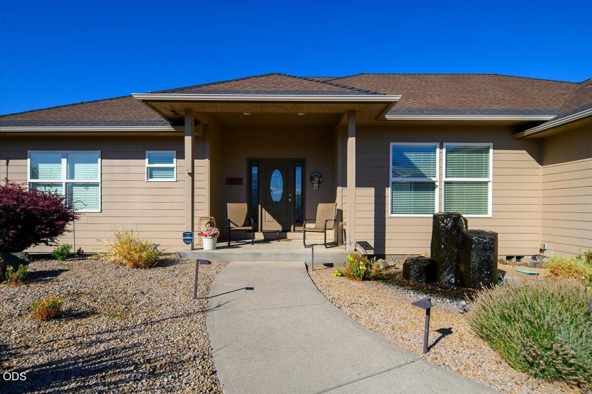 09-7218 SW Onyx Rd, Terrebonne-9. Photo 5 of 42, 7218 SW Onyx Road, Terrebonne, OR 97760