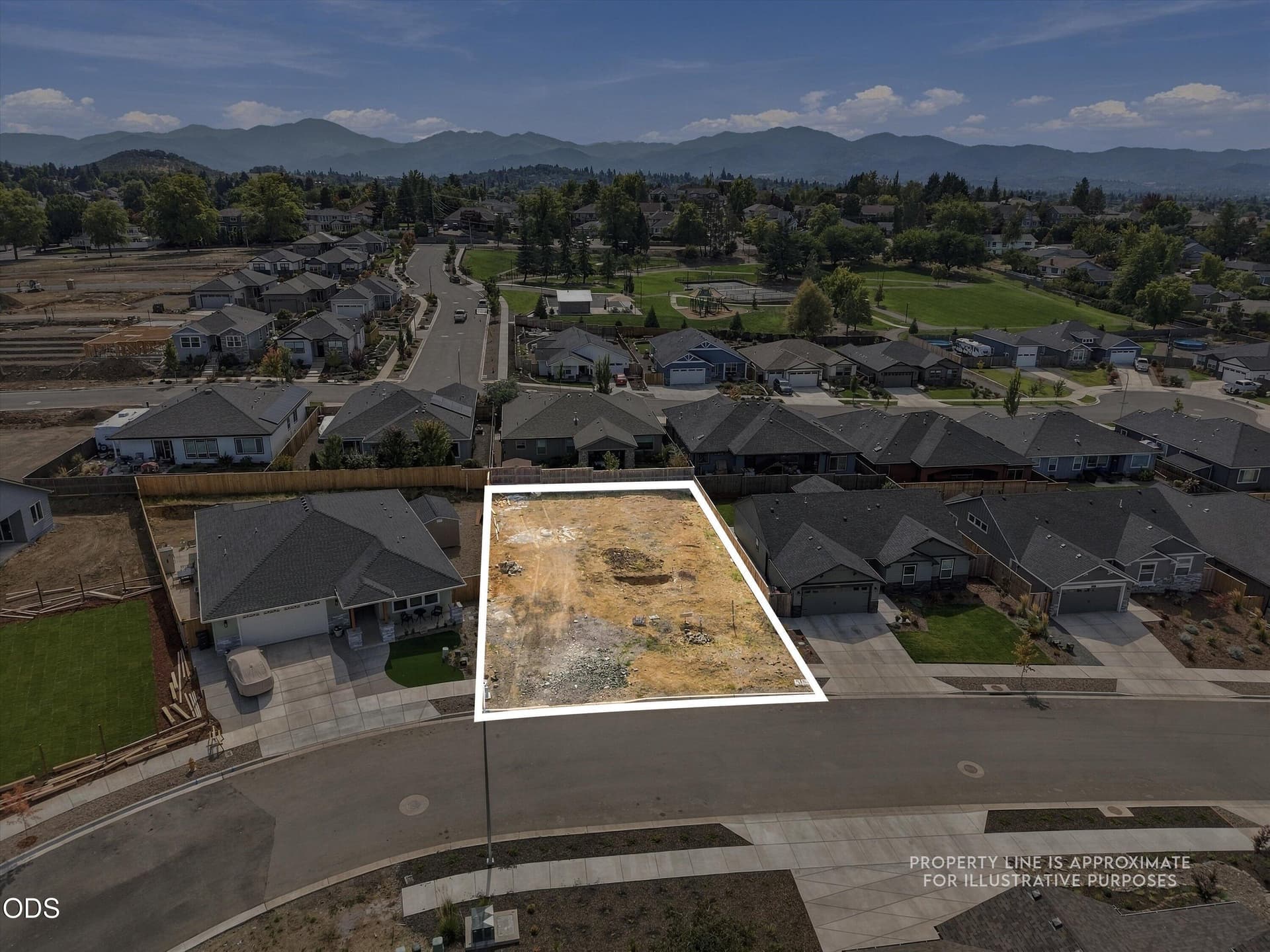 01-3075-Umpqua-Dr. Photo 1 of 15, 3075 Umpqua Drive, Medford, OR 97504