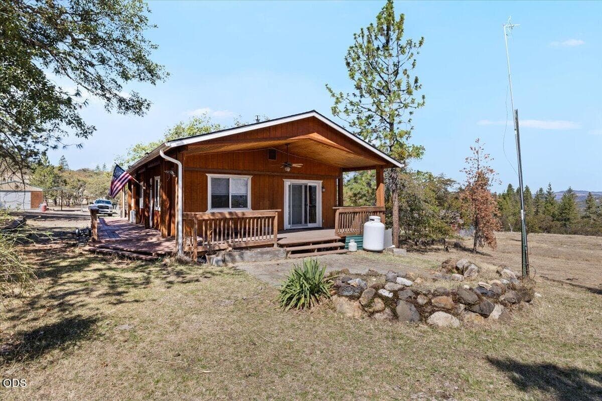 03-CI_9570. Photo 3 of 35, 2440 Wren Ridge Drive, Eagle Point, OR 97524