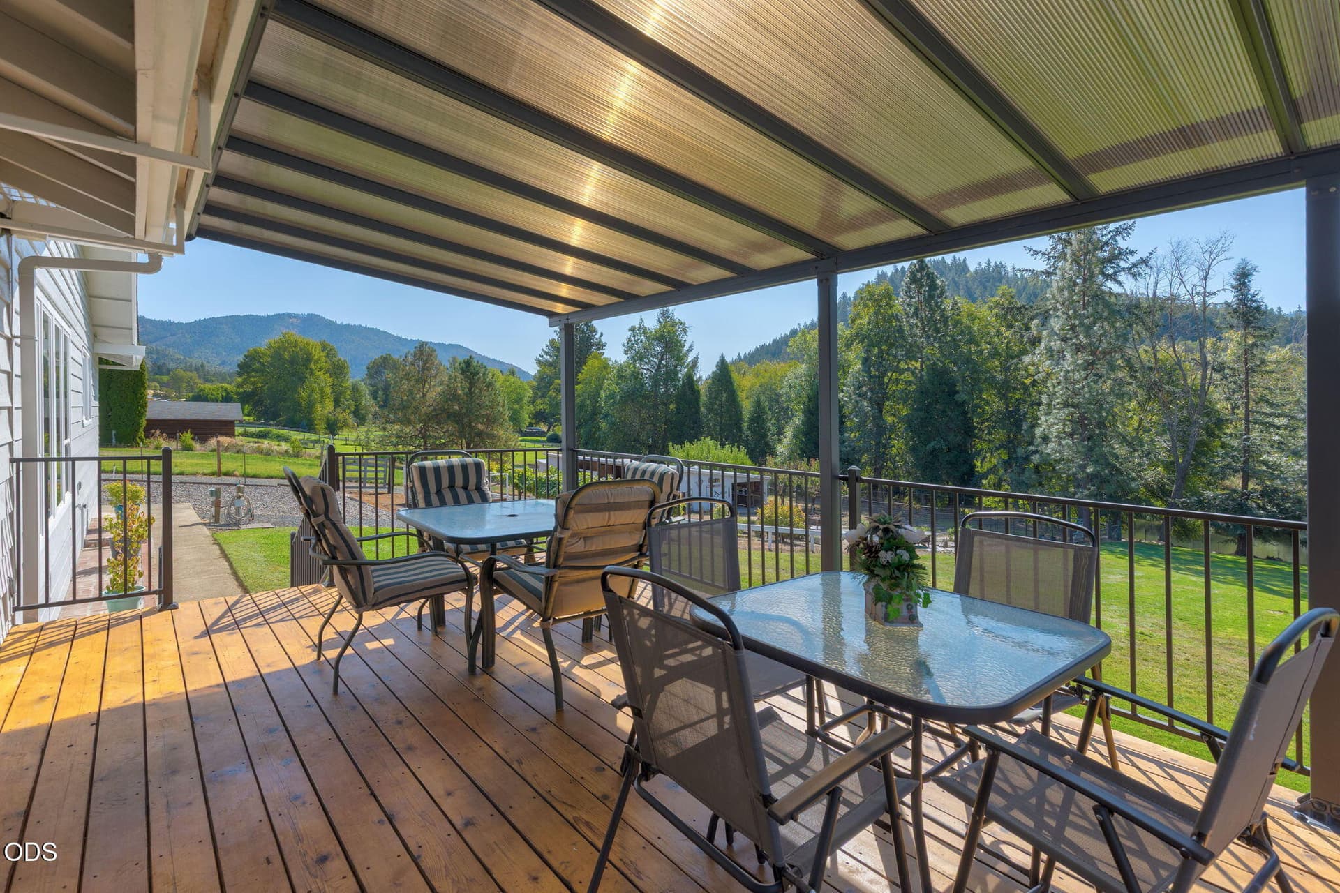 45-web-or-mls-7695-n-applegate-rd. Photo 3 of 54, 7695 N Applegate Road, Grants Pass, OR 97527