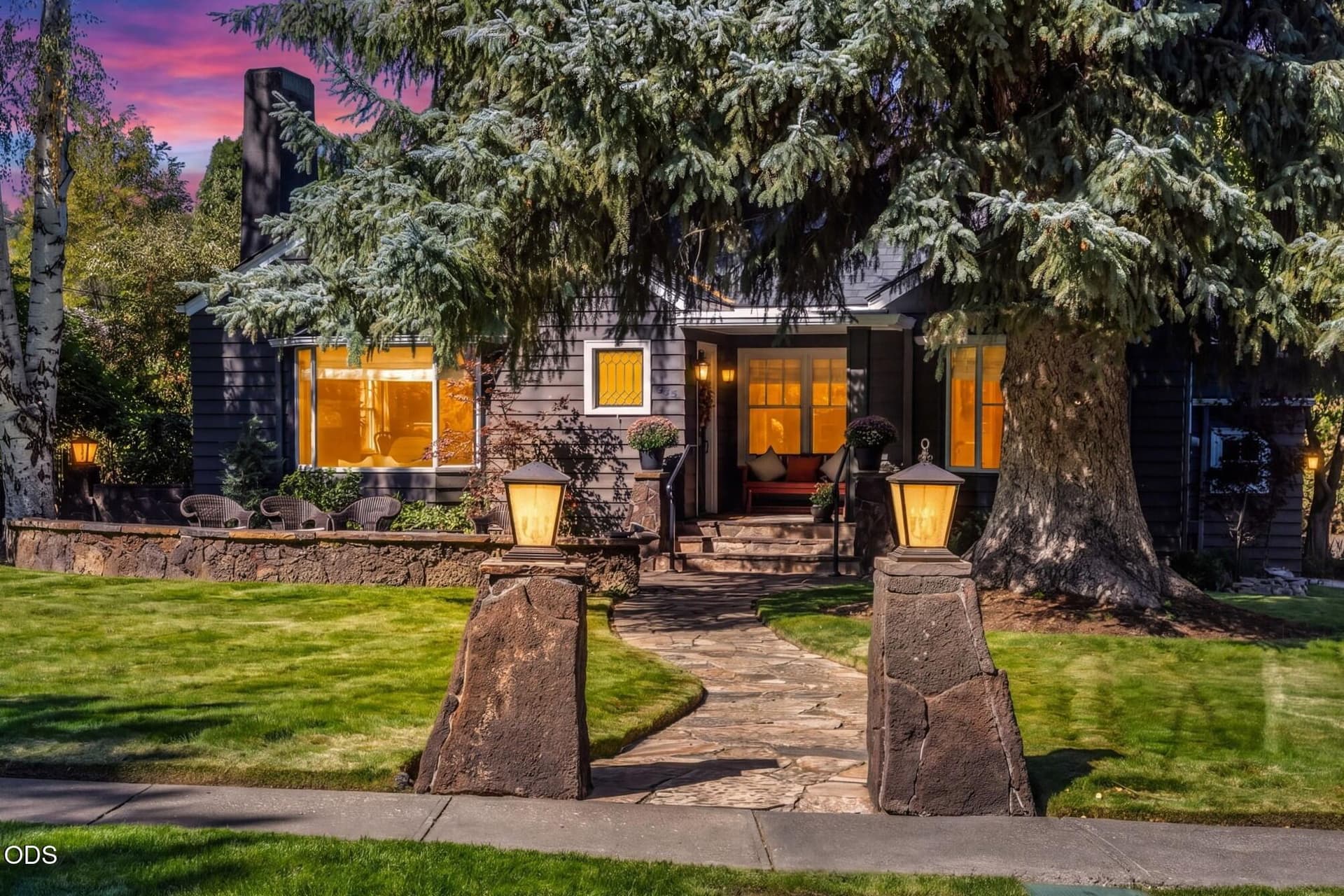 2. Photo 2 of 54, 354 NW Drake Road, Bend, OR 97703