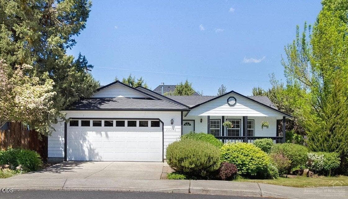 20200310230855368300000000-o. Photo 1 of 2, 20226 Star Ridge Court, Bend, OR 97703