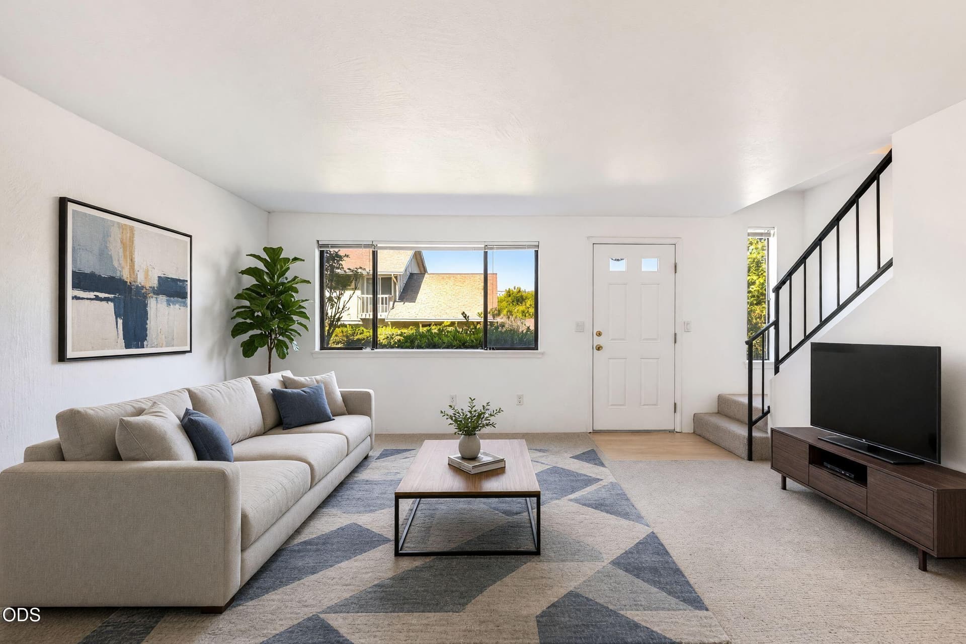 669 Park Street Family room (002). Photo 4 of 34, 669 Park Street, Ashland, OR 97520
