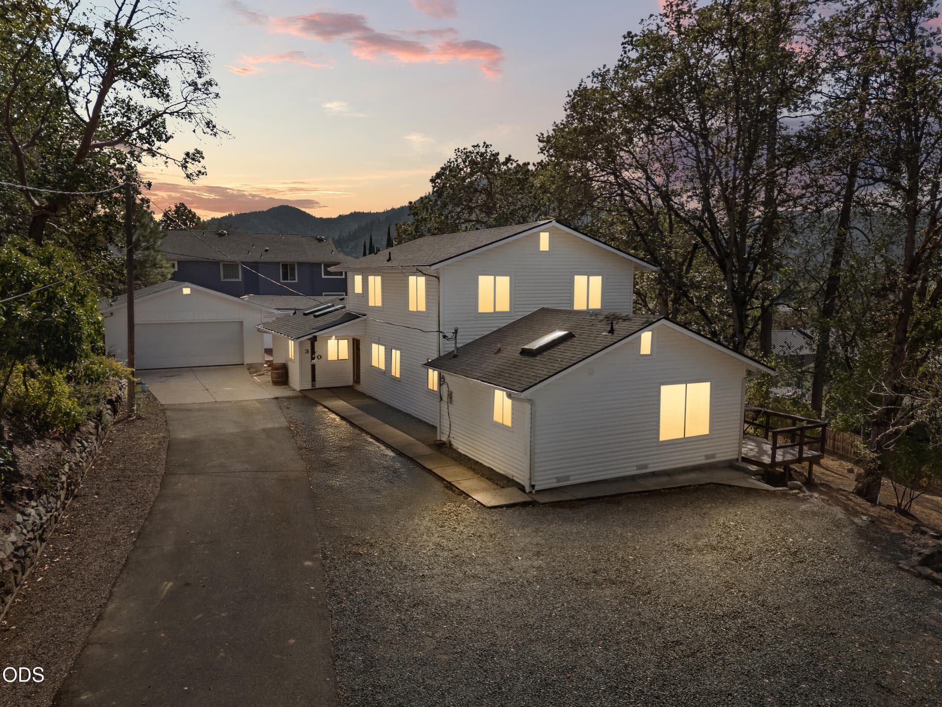 350 7th St-Twilight-01. Photo 1 of 51, 350 7th Street, Rogue River, OR 97537