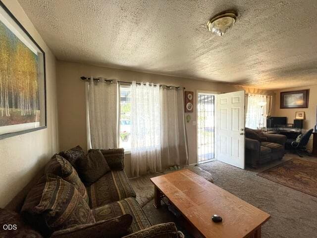 Pic 5. Photo 2 of 13, 835 Cherry Street, Medford, OR 97501