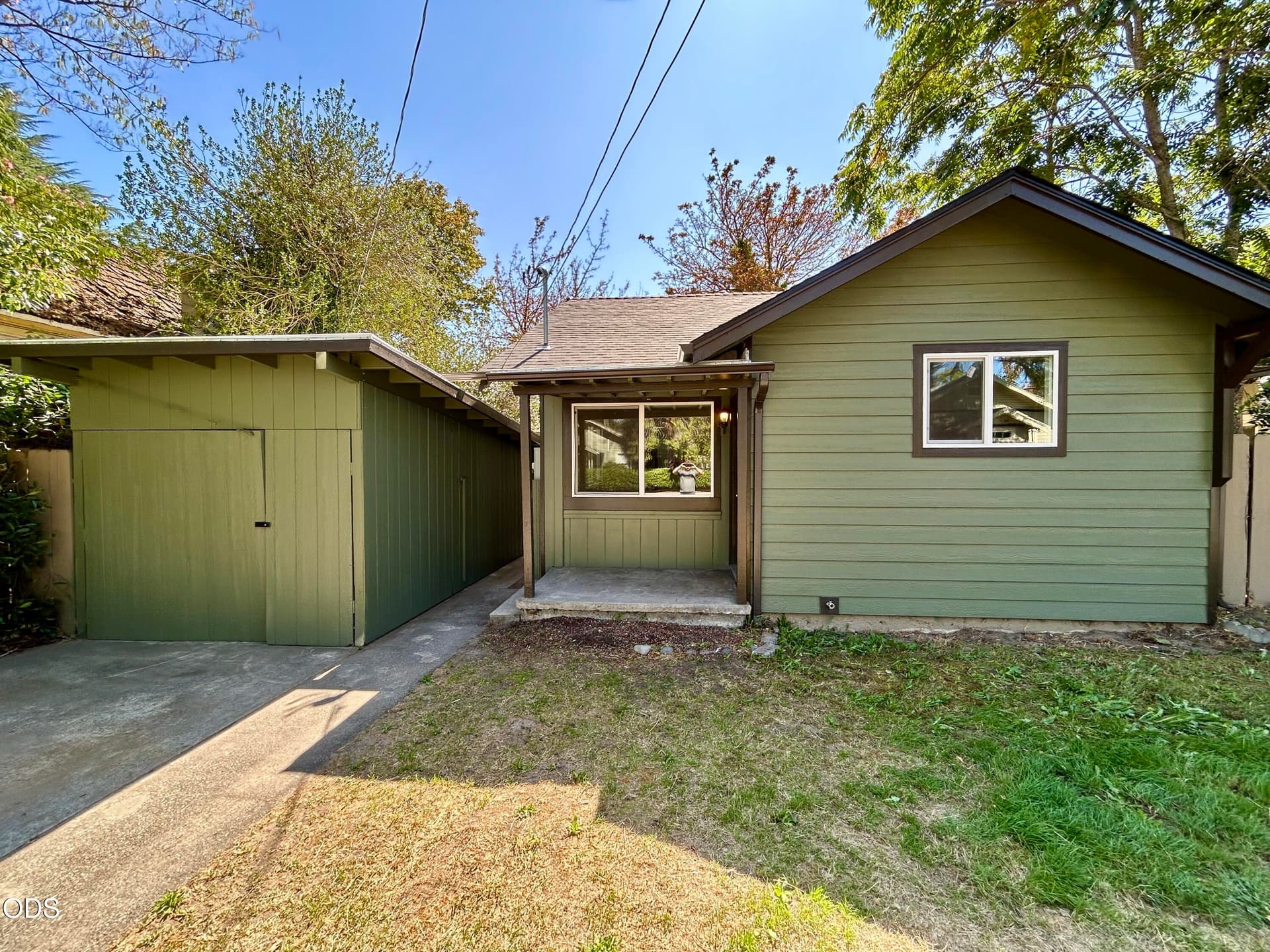 IMG_2528. Photo 1 of 13, 463 SW I Street, Grants Pass, OR 97526