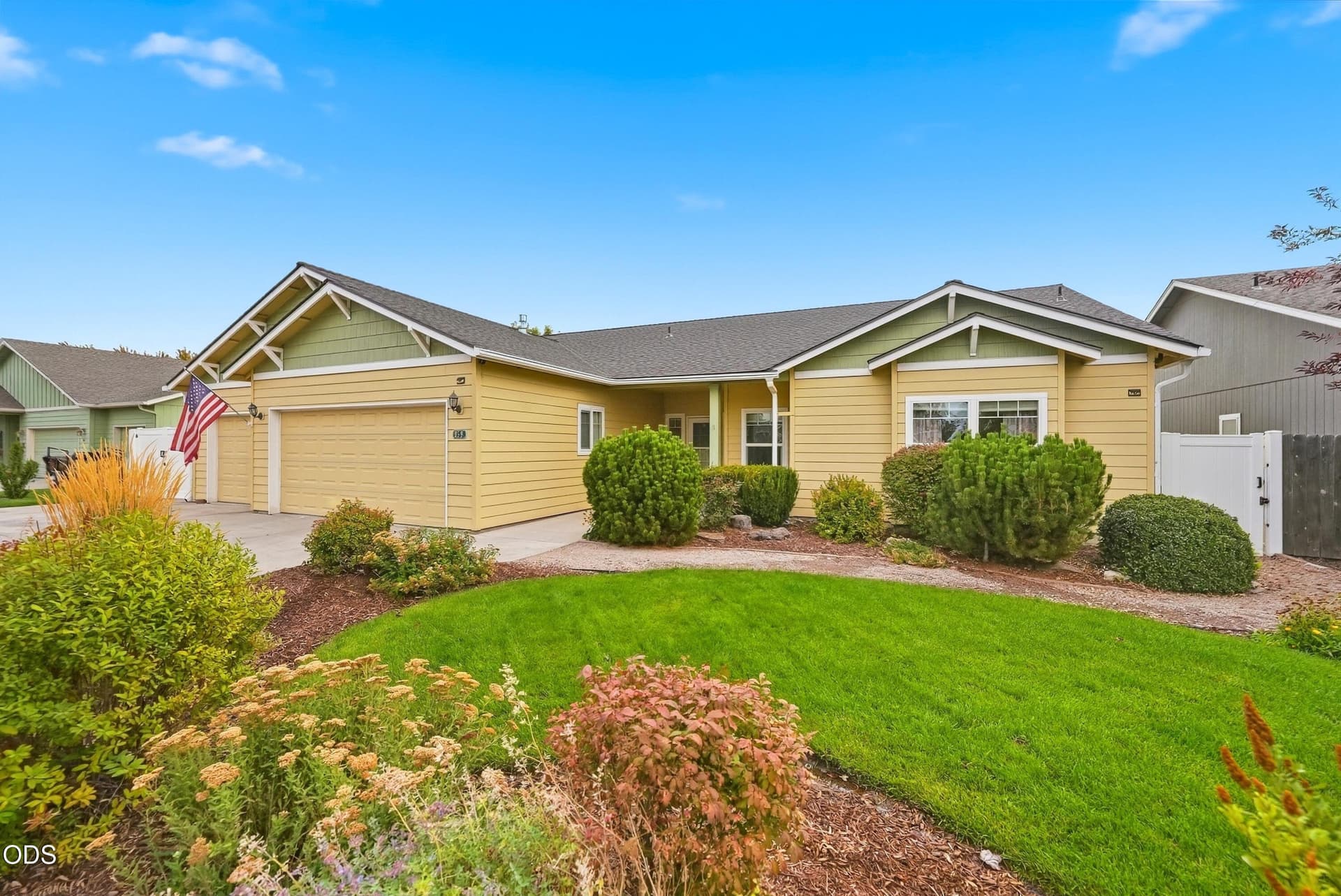 5-print-Riley_Visuals-5. Photo 2 of 48, 959 NE Stoneridge Loop, Prineville, OR 97754