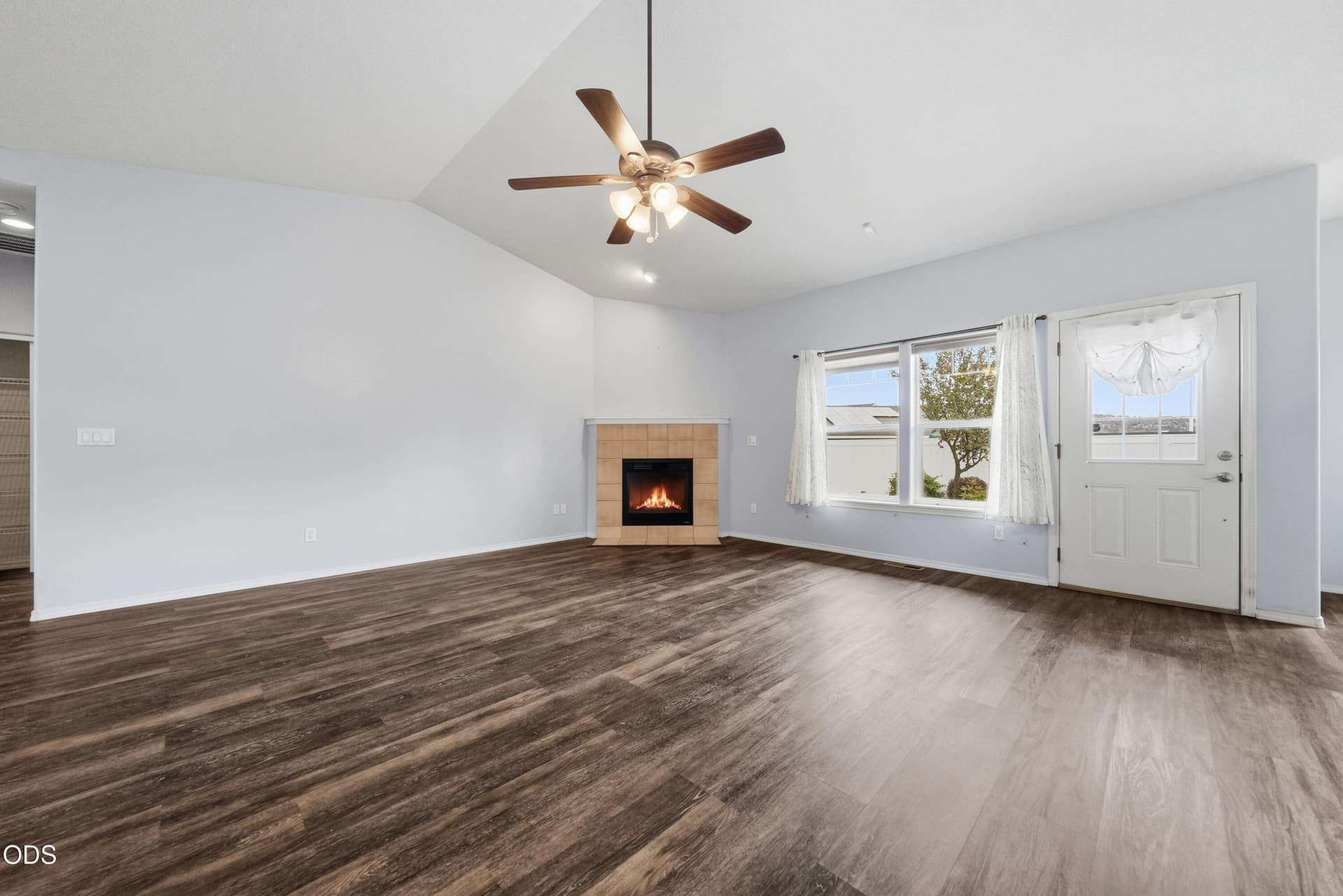 11-print-Riley_Visuals-11. Photo 5 of 48, 959 NE Stoneridge Loop, Prineville, OR 97754