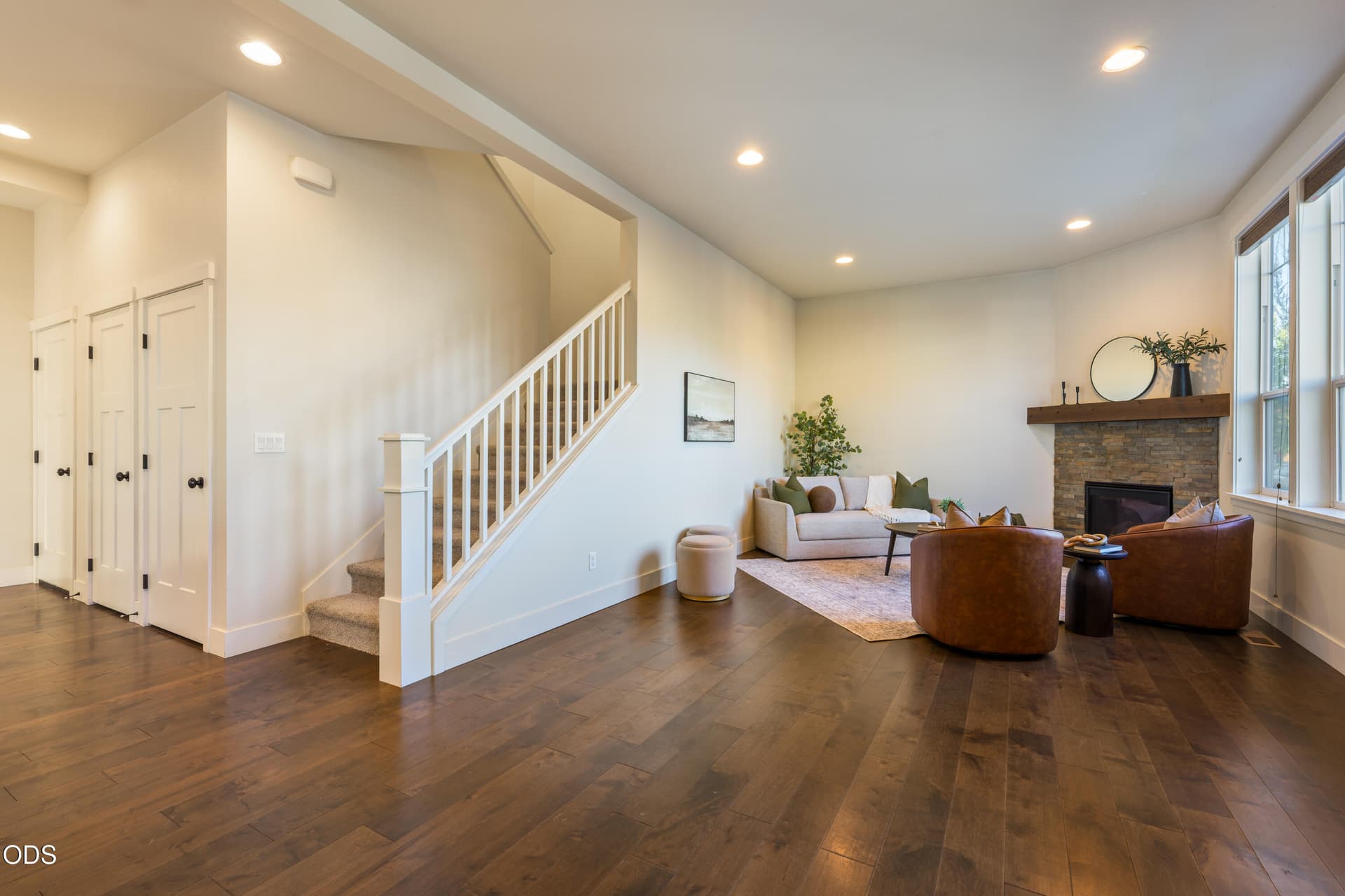 61591 aaron way, bend, or 97702 - 09. Photo 4 of 24, 61591 Aaron Way, Bend, OR 97702