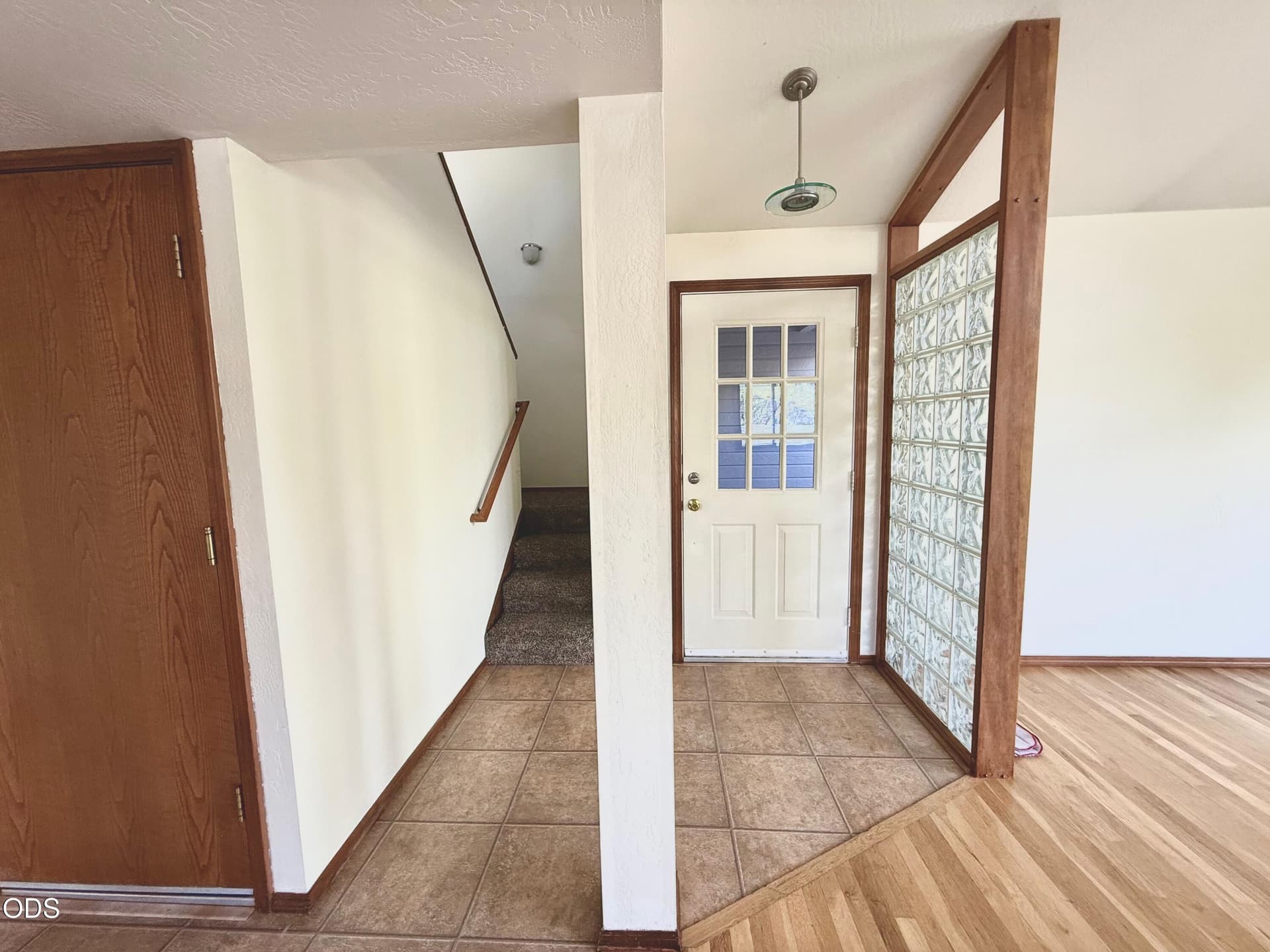 Front Entry. Photo 5 of 37, 250 Sheridan Street, Ashland, OR 97520