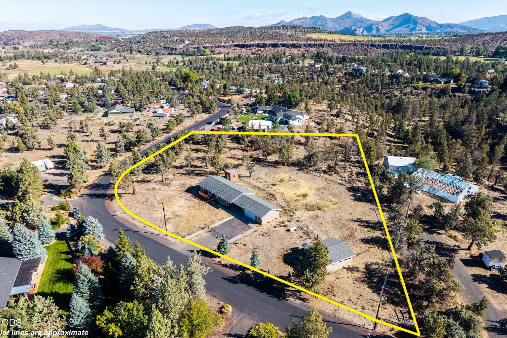 2026_09_14_3890_nw_25th_st_rdm-drone-7. Photo 2 of 28, 3890 NW 25th Street, Redmond, OR 97756