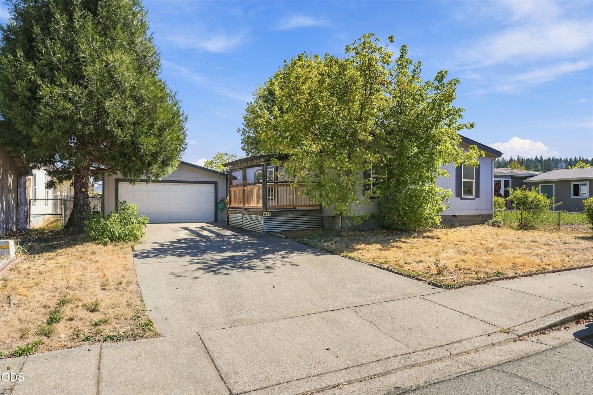 02-1635 SW Sun Glo Dr-1. Photo 2 of 32, 1635 SW Sun Glo Drive, Grants Pass, OR 97527