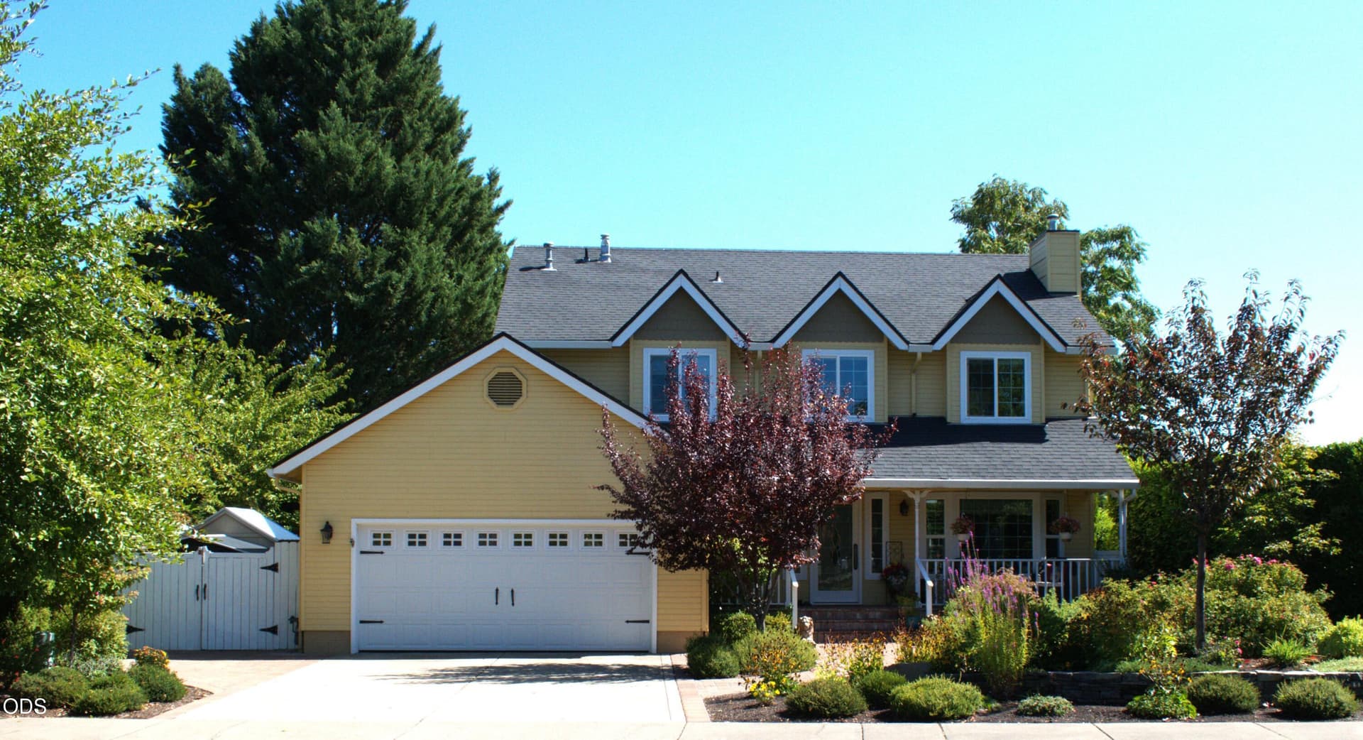 DSC_0134. Photo 2 of 41, 640 Carriage Lane, Jacksonville, OR 97530