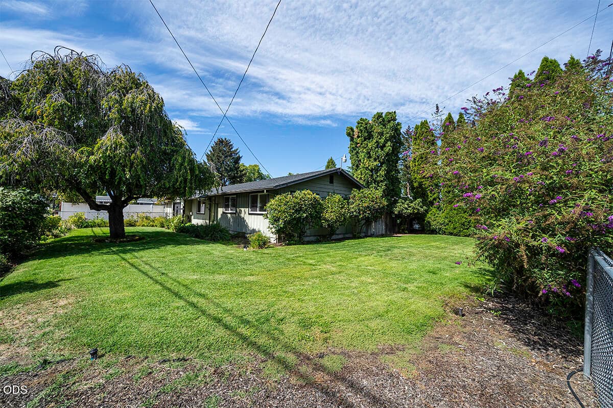 DSC03525-HDR-Edit. Photo 5 of 36, 2554 Stearns Way, Medford, OR 97501