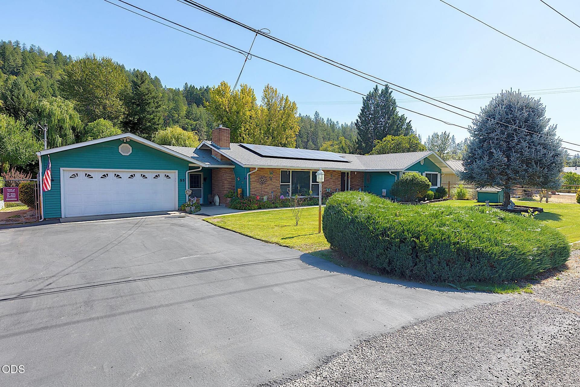 1-web-or-mls-55-lloyellen-dr. Photo 2 of 62, 55 Lloyellen Drive, Rogue River, OR 97537