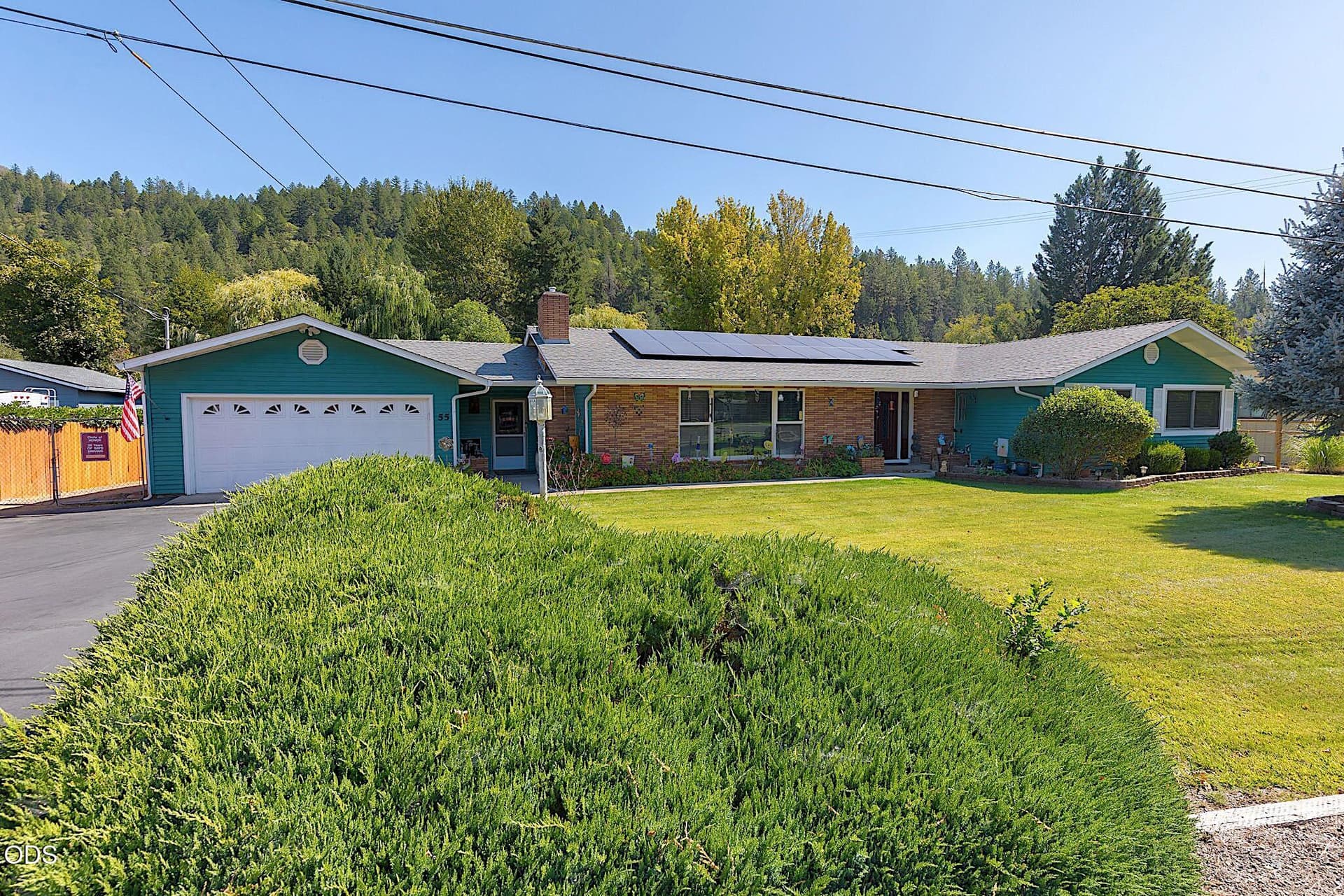 2-web-or-mls-55-lloyellen-dr. Photo 3 of 62, 55 Lloyellen Drive, Rogue River, OR 97537