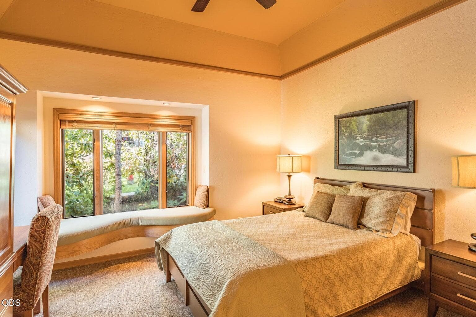 5. Photo 5 of 18, 57046 Peppermill Circle Unit 26D, Bend, OR 97707
