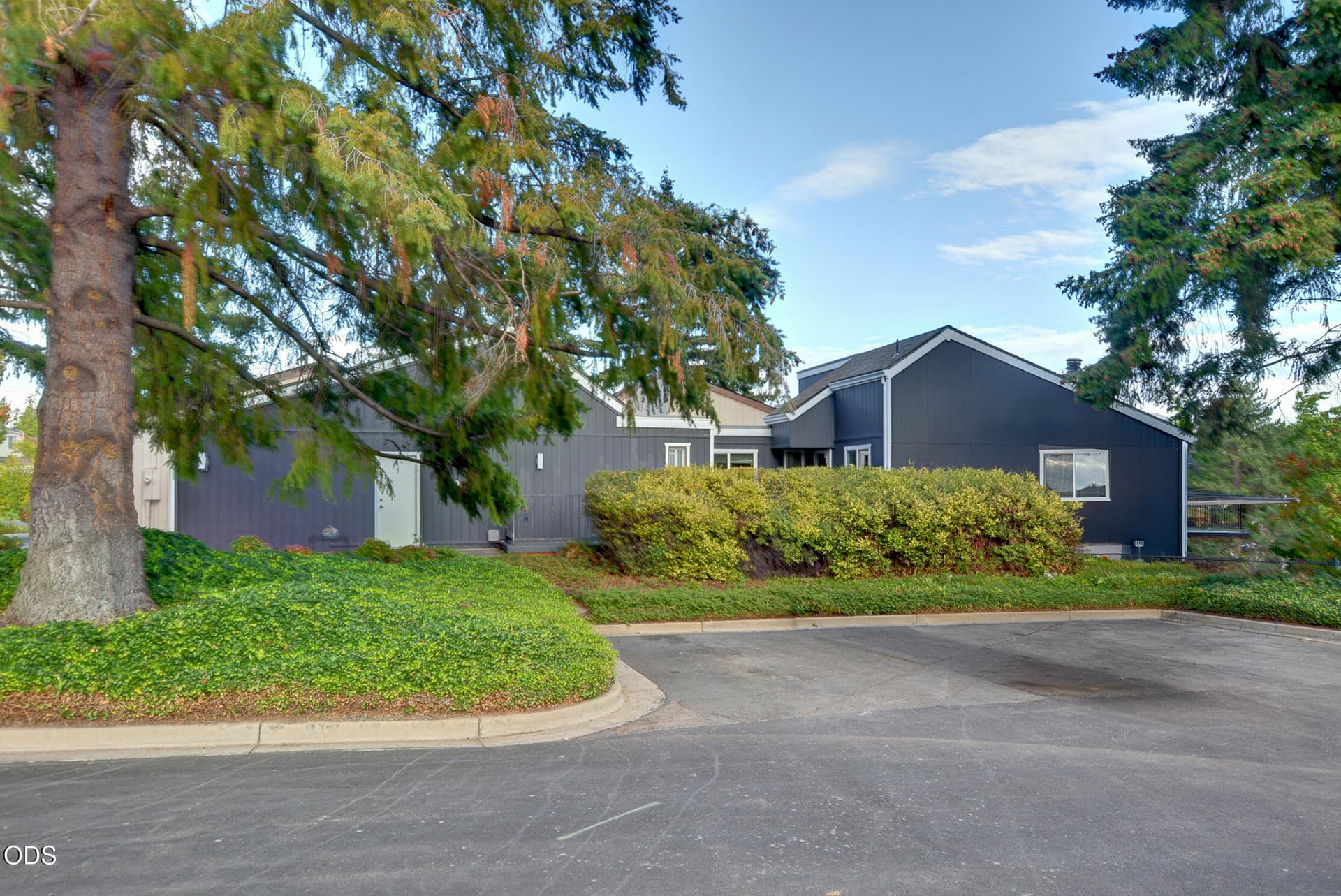 02. Photo 2 of 65, 257 Mount Echo Drive, Medford, OR 97504