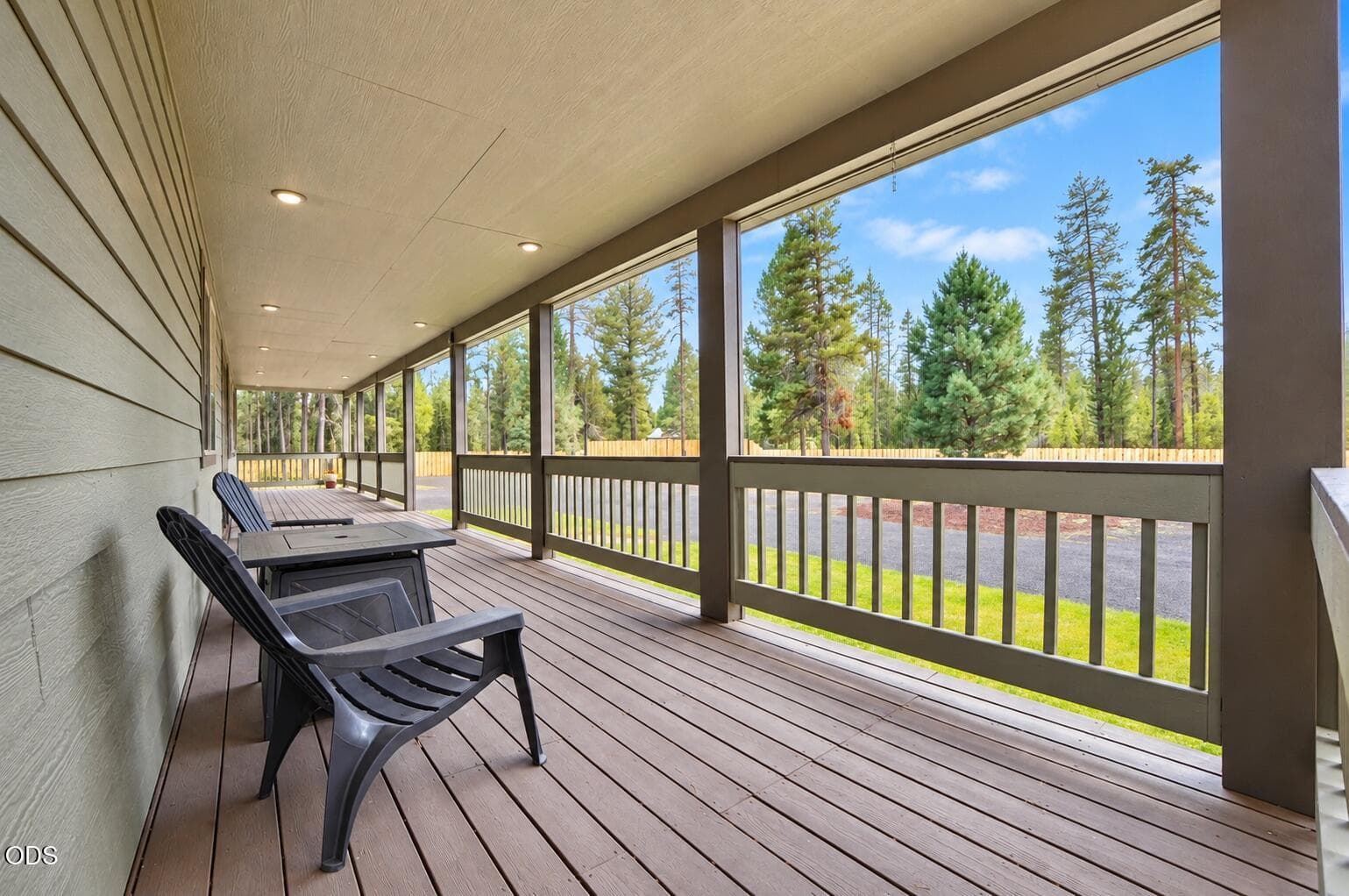 02_Front Porch. Photo 3 of 42, 150128 Paul Drive, La Pine, OR 97739