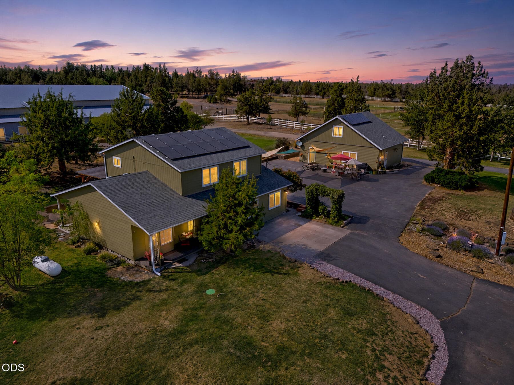 5_virtual twilight 3. Photo 5 of 52, 23525 Bear Creek Road, Bend, OR 97701
