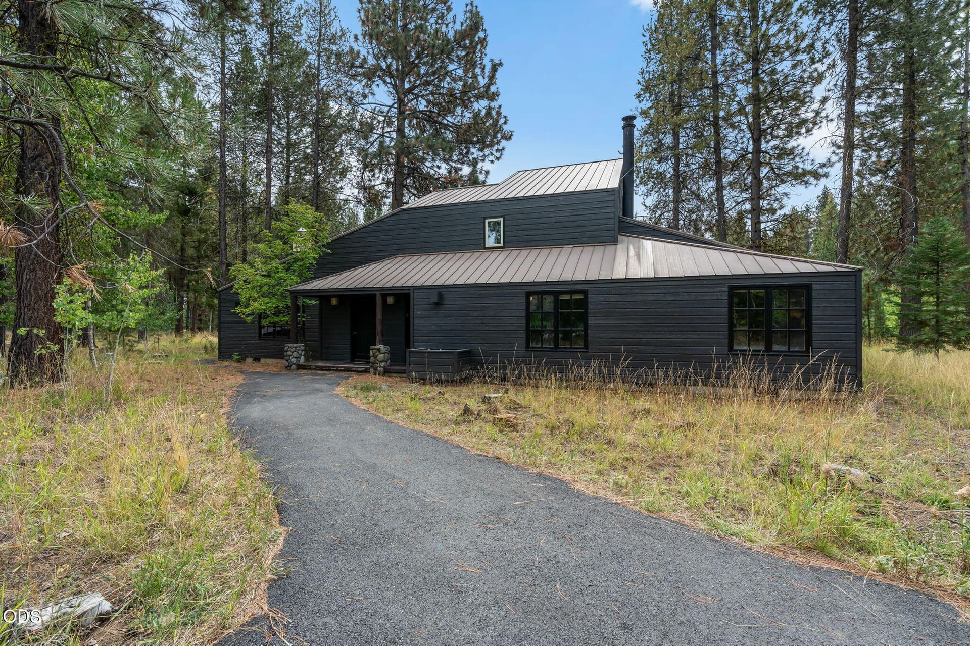 2026_09_17_70945_Meadow_Grass_Cir_GH-2. Photo 2 of 34, 70945 Meadow Grass Circle Unit GH 159, Black Butte Ranch, OR 97759