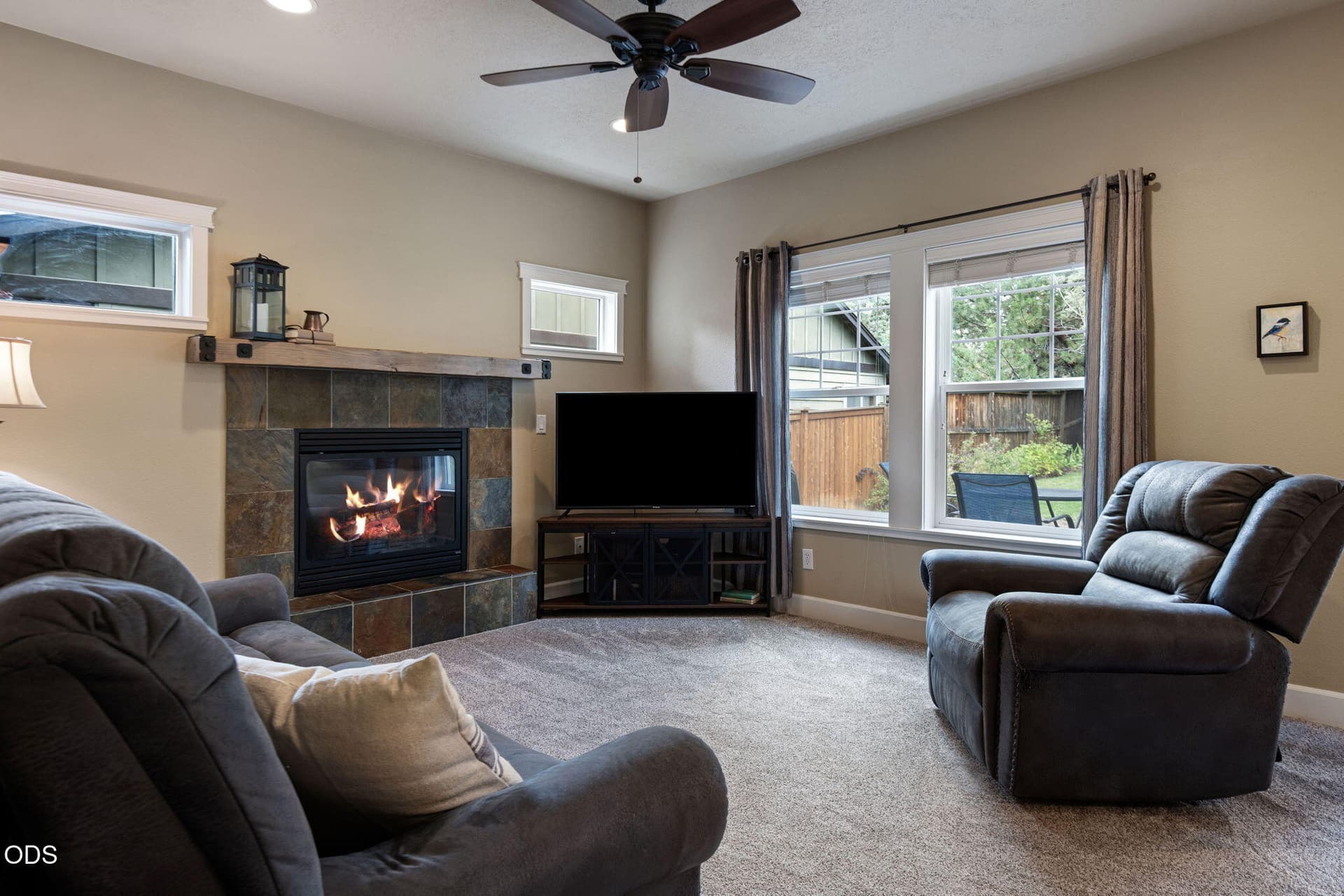4. Photo 4 of 37, 63082 Layton Avenue, Bend, OR 97701