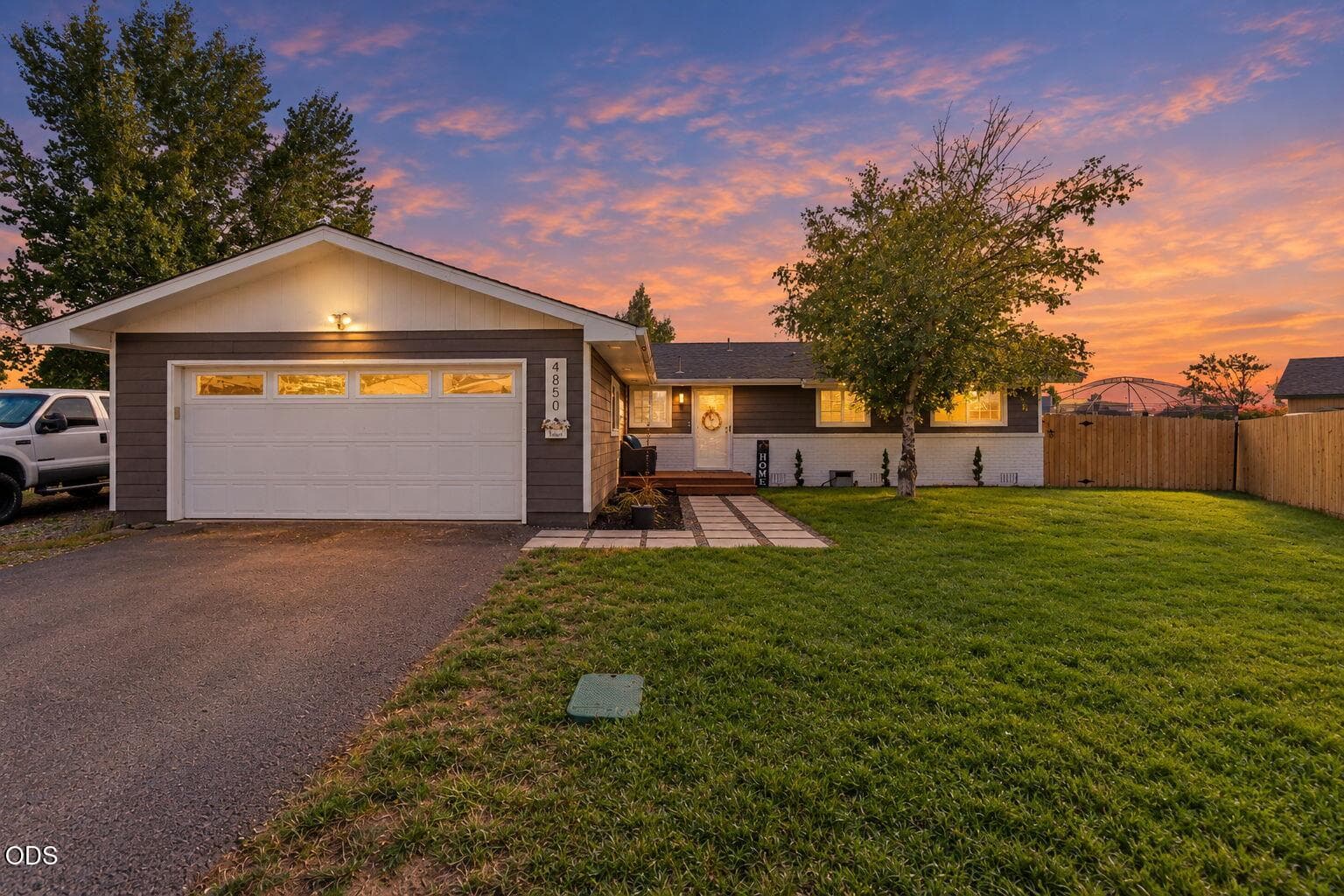 4850 Larry Place. Photo 1 of 51, 4850 Larry Place, Klamath Falls, OR 97603