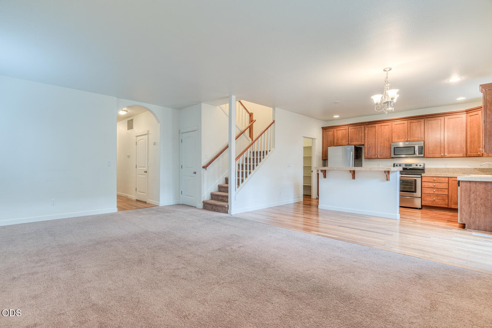 828 NE Locksley Dr., Bend, OR - 15. Photo 5 of 32, 828 NE Locksley Drive, Bend, OR 97701