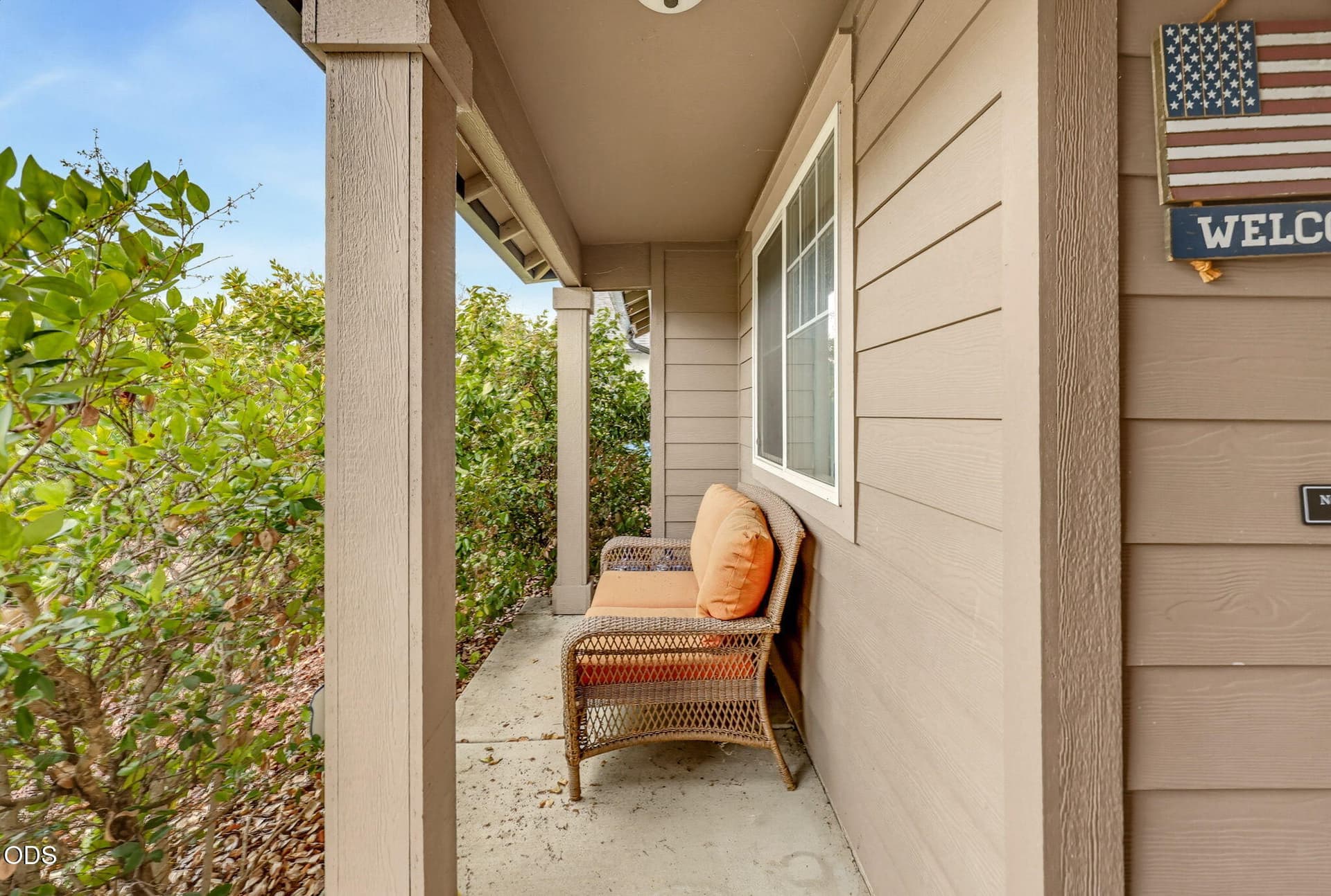 3. Photo 3 of 35, 545 N Heights Drive, Eagle Point, OR 97524