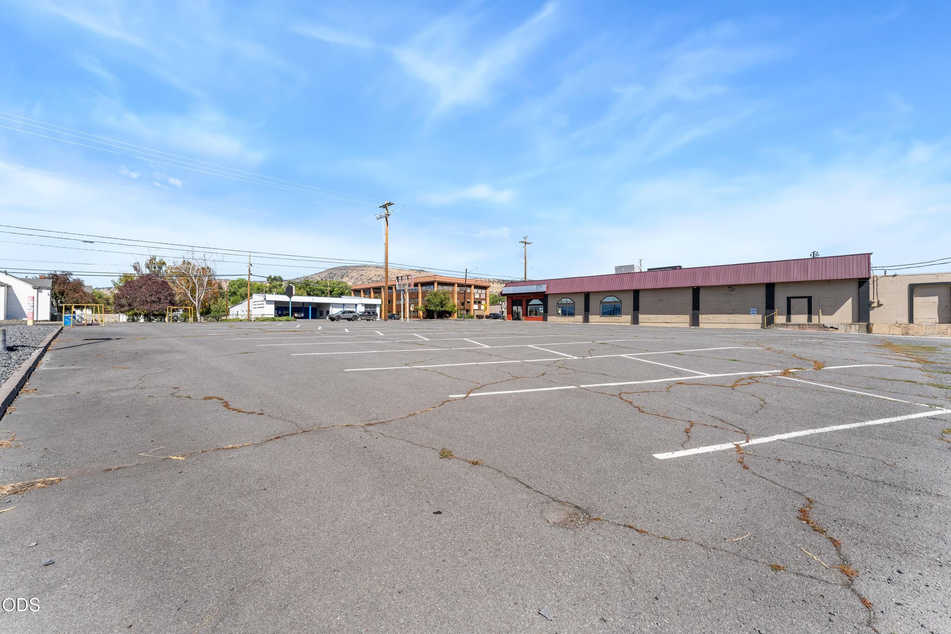 Exterior. Photo 3 of 36, 4470 S 6th Street, Klamath Falls, OR 97603