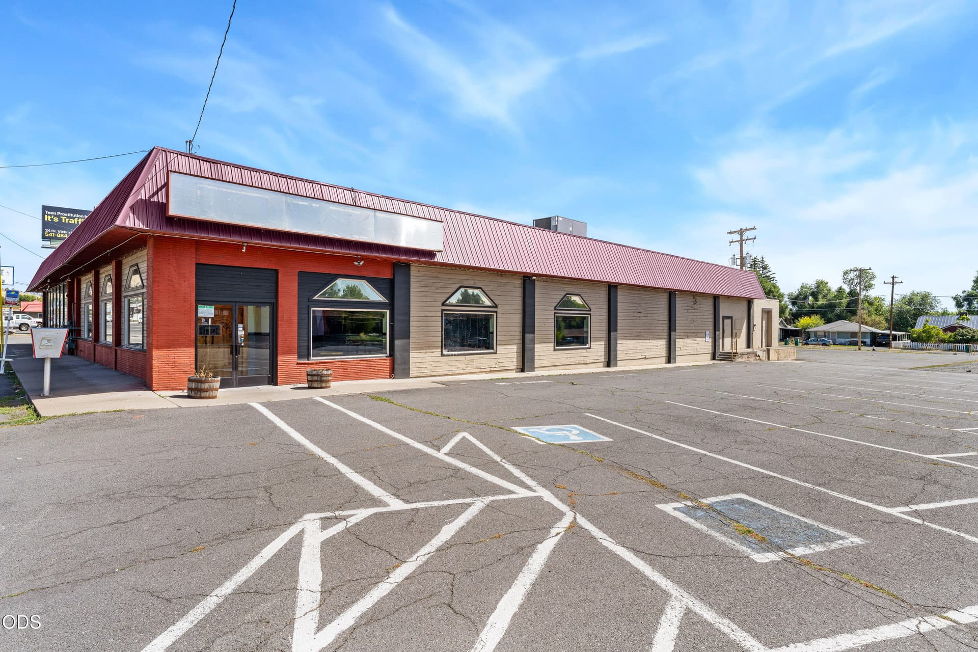 Exterior. Photo 1 of 36, 4470 S 6th Street, Klamath Falls, OR 97603