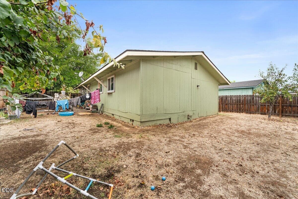 3. Photo 3 of 20, 8254 Kimberly Court, White City, OR 97503