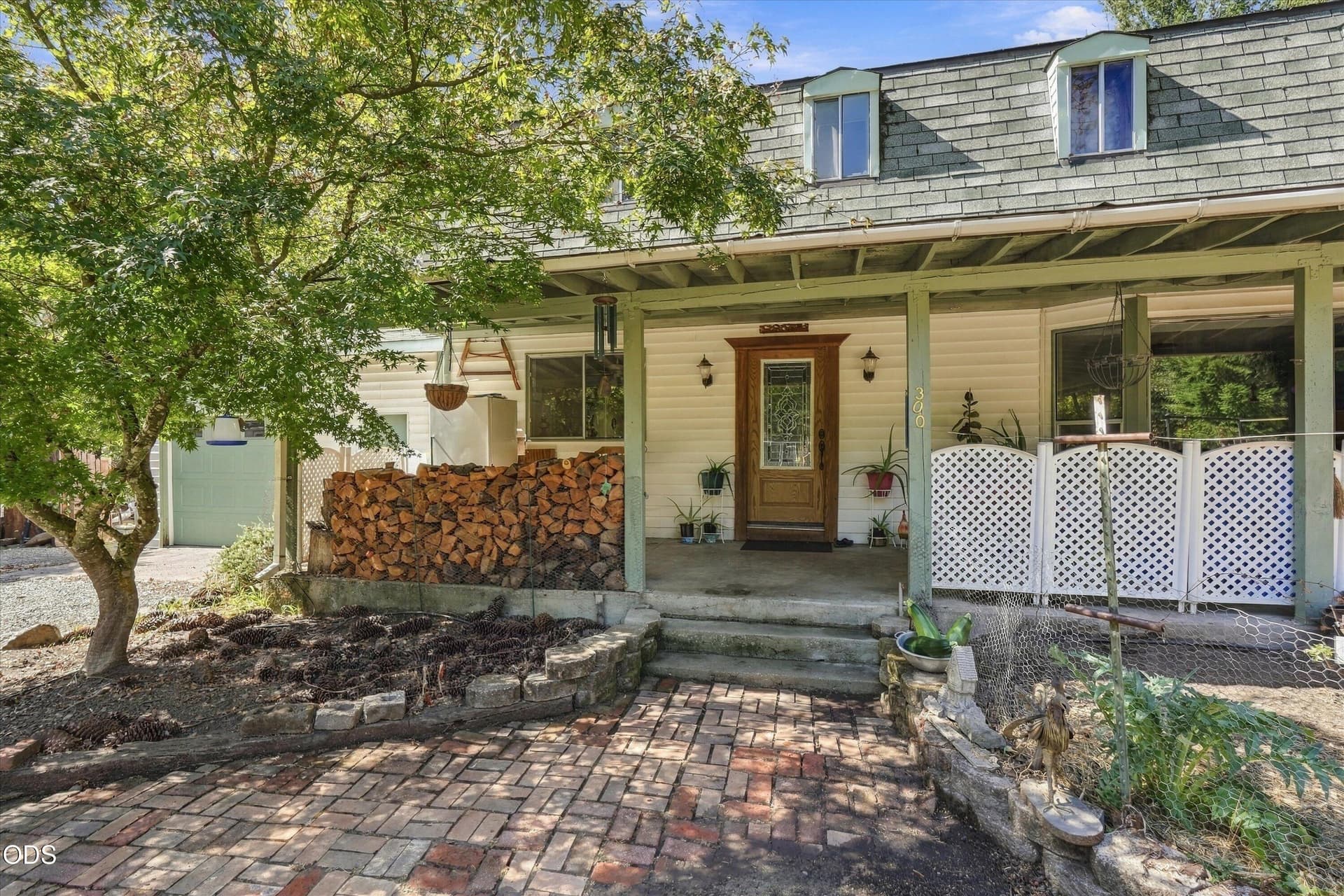 07-300 Vannoy Creek Rd-6. Photo 3 of 45, 300 Vannoy Creek Road, Grants Pass, OR 97526