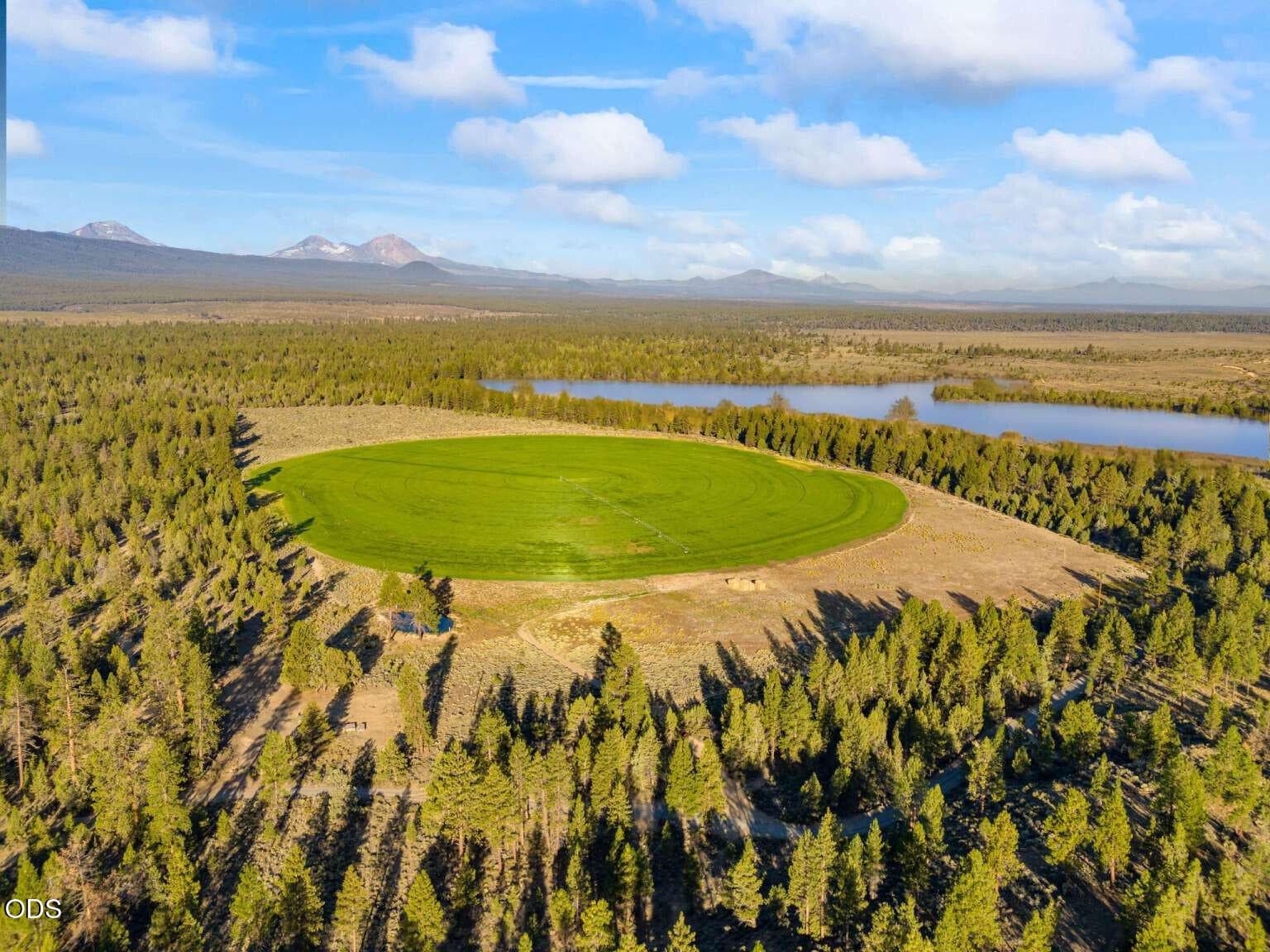 Briles.1. Photo 1 of 17, 64225 Sisemore Road, Bend, OR 97701