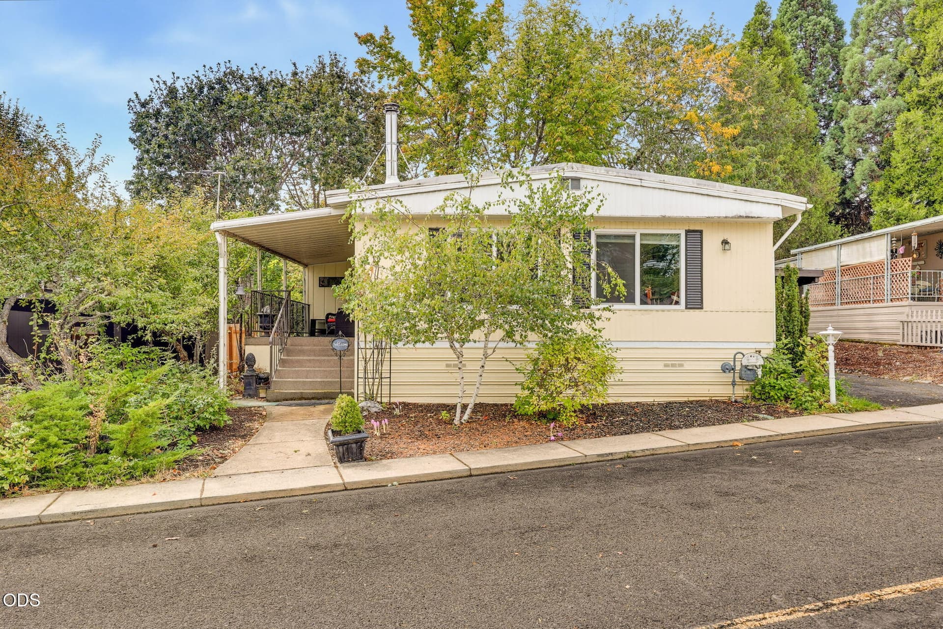 #86. Photo 1 of 37, 1055 N 5th Street Unit UNIT 86, Jacksonville, OR 97530