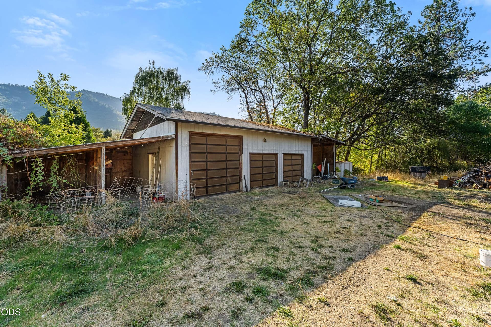 11-EXT (11 of 14). Photo 5 of 25, 355 Cheslock Road, Grants Pass, OR 97527