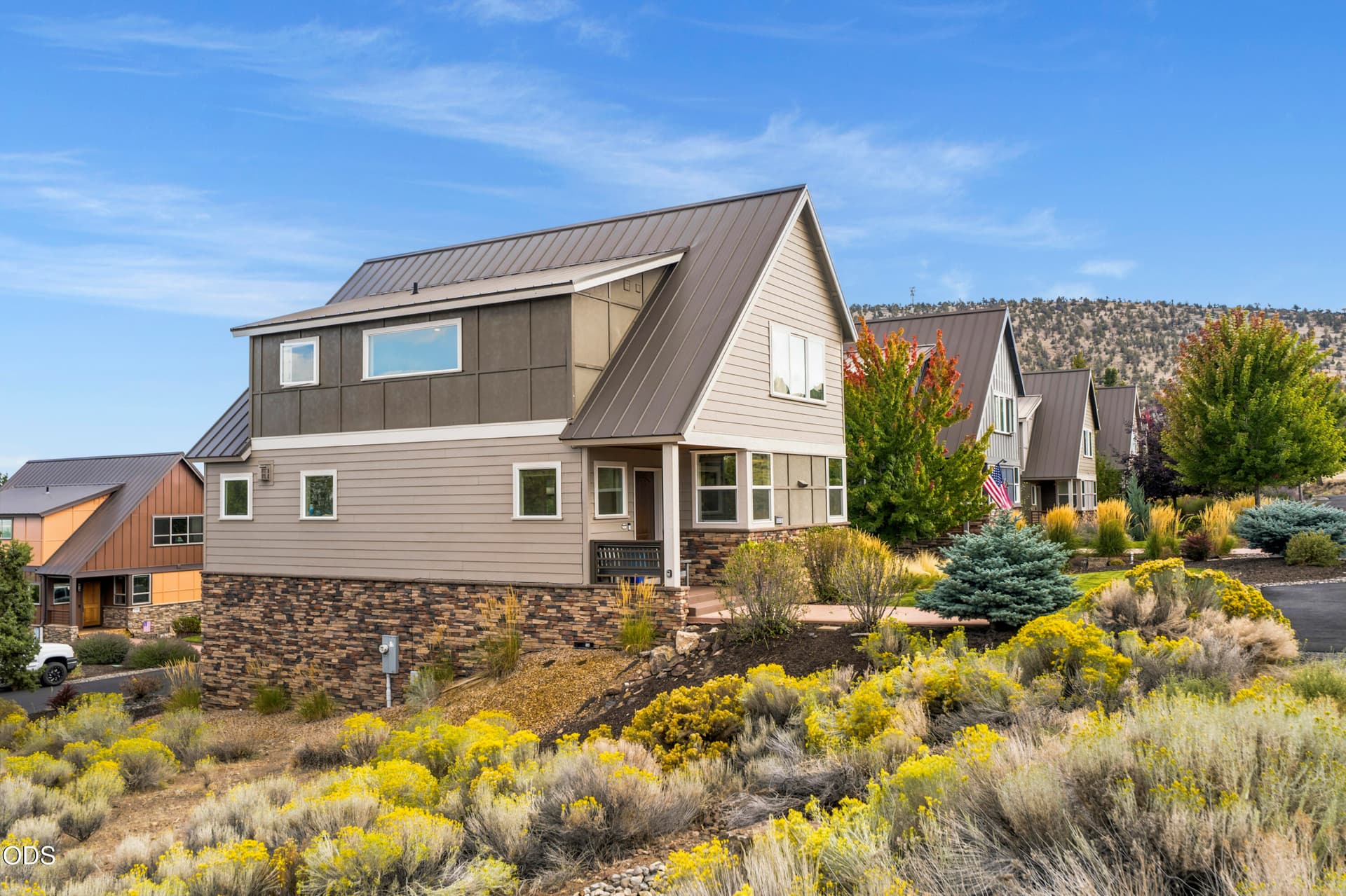 50-Exterior. Photo 5 of 53, 328 Parks Loop, Redmond, OR 97756