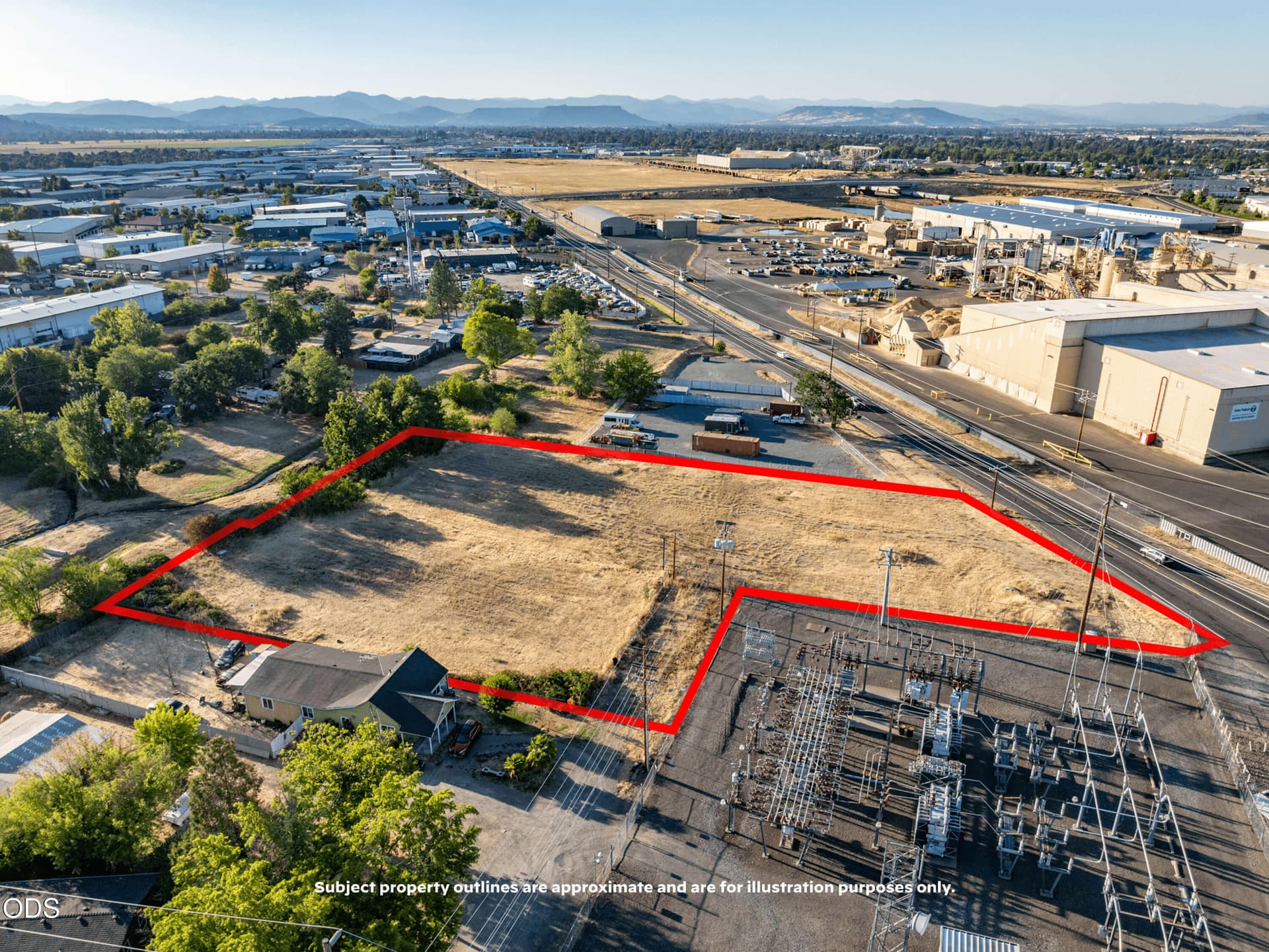 1185-2. Photo 2 of 10, 1185 Sage Road, Medford, OR 97501