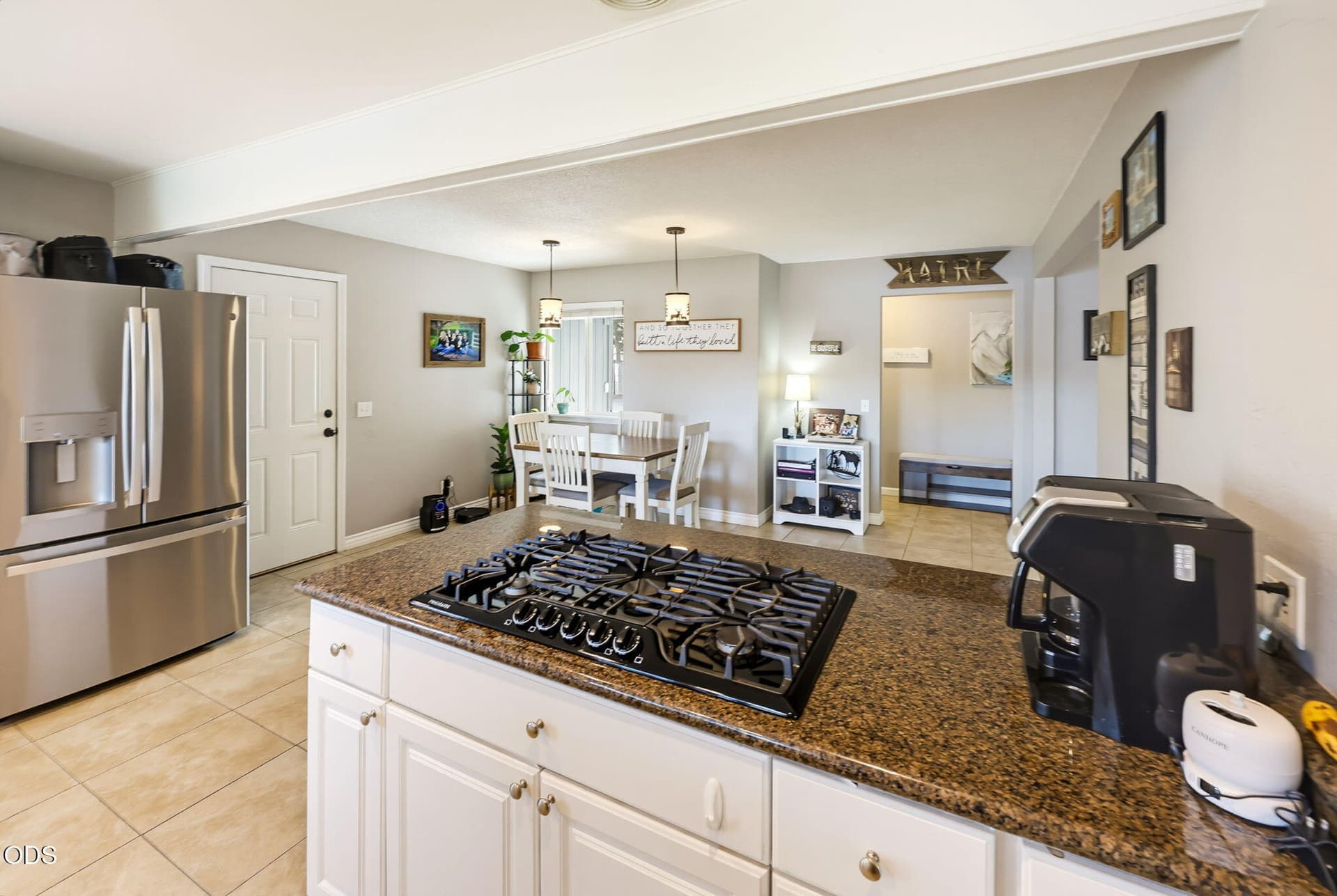 Gas Cooktop. Photo 4 of 56, 1004 Barlynn Street, Medford, OR 97501