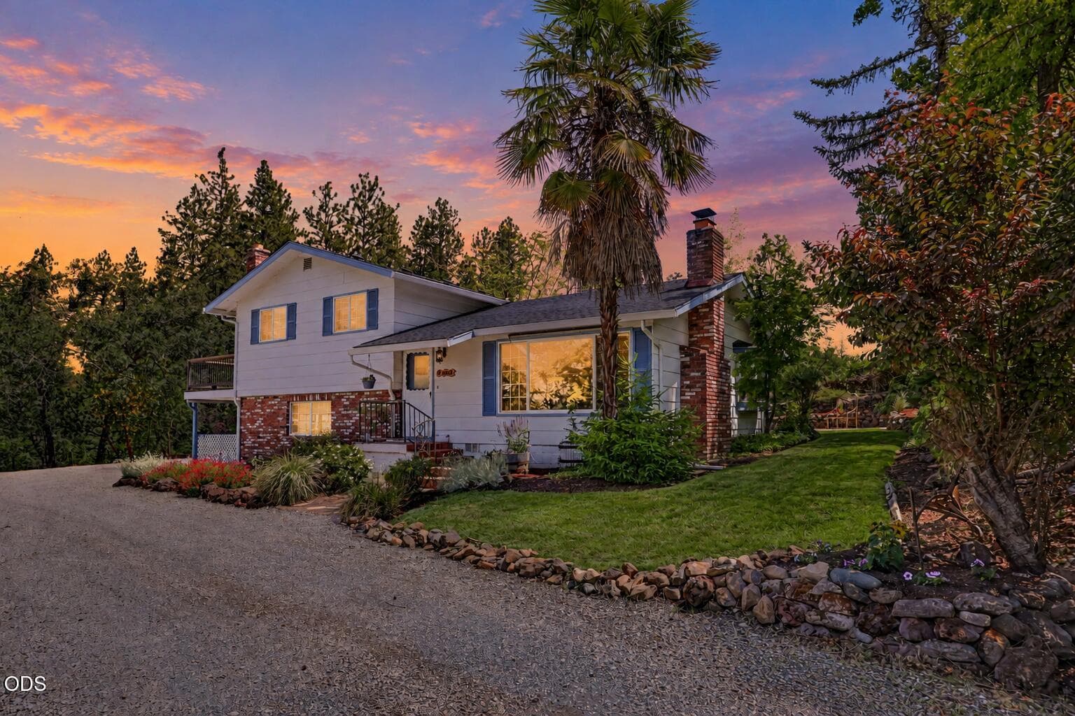 Wagner Twilight. Photo 2 of 65, 7355 Wagner Creek Road, Talent, OR 97540