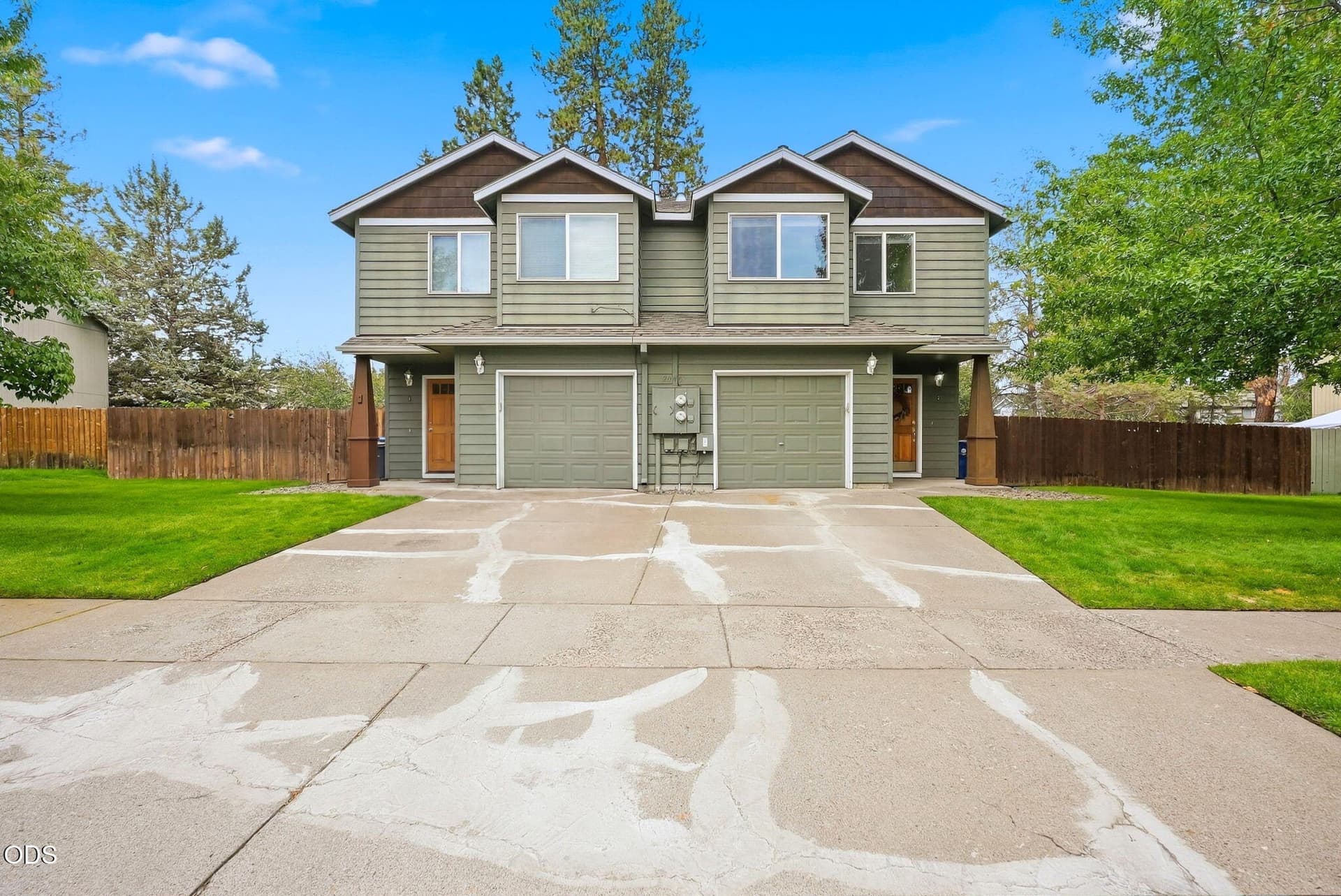 2-web-or-mls-Riley-Visuals--2. Photo 2 of 43, 20008 Elizabeth Lane, Bend, OR 97702