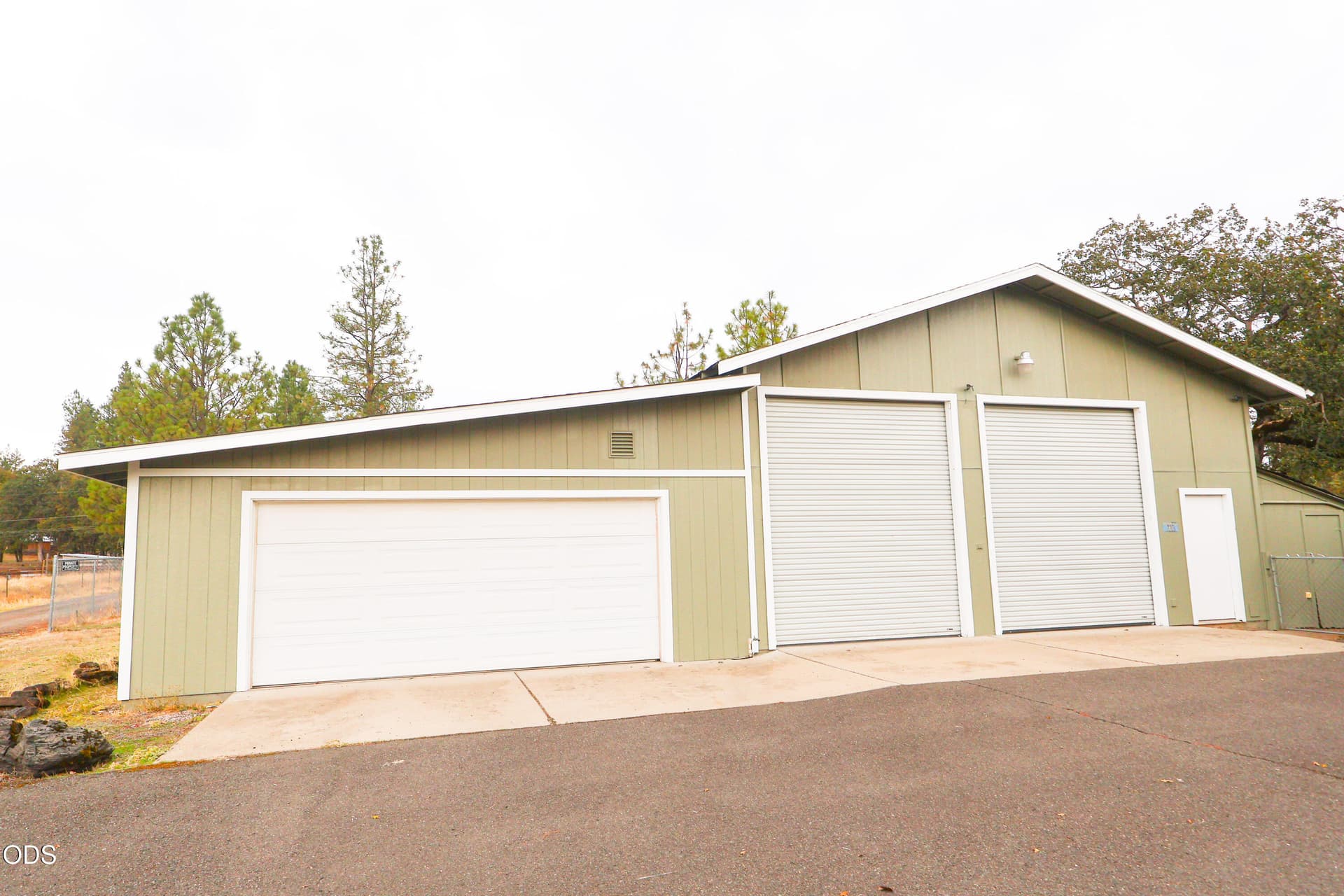 2 Shop 8. Photo 3 of 20, 110 Mason Road, Eagle Point, OR 97524