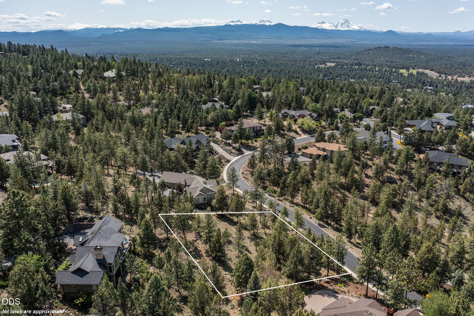 000.2.. Photo 5 of 35, 3341 NW Panorama Drive, Bend, OR 97703