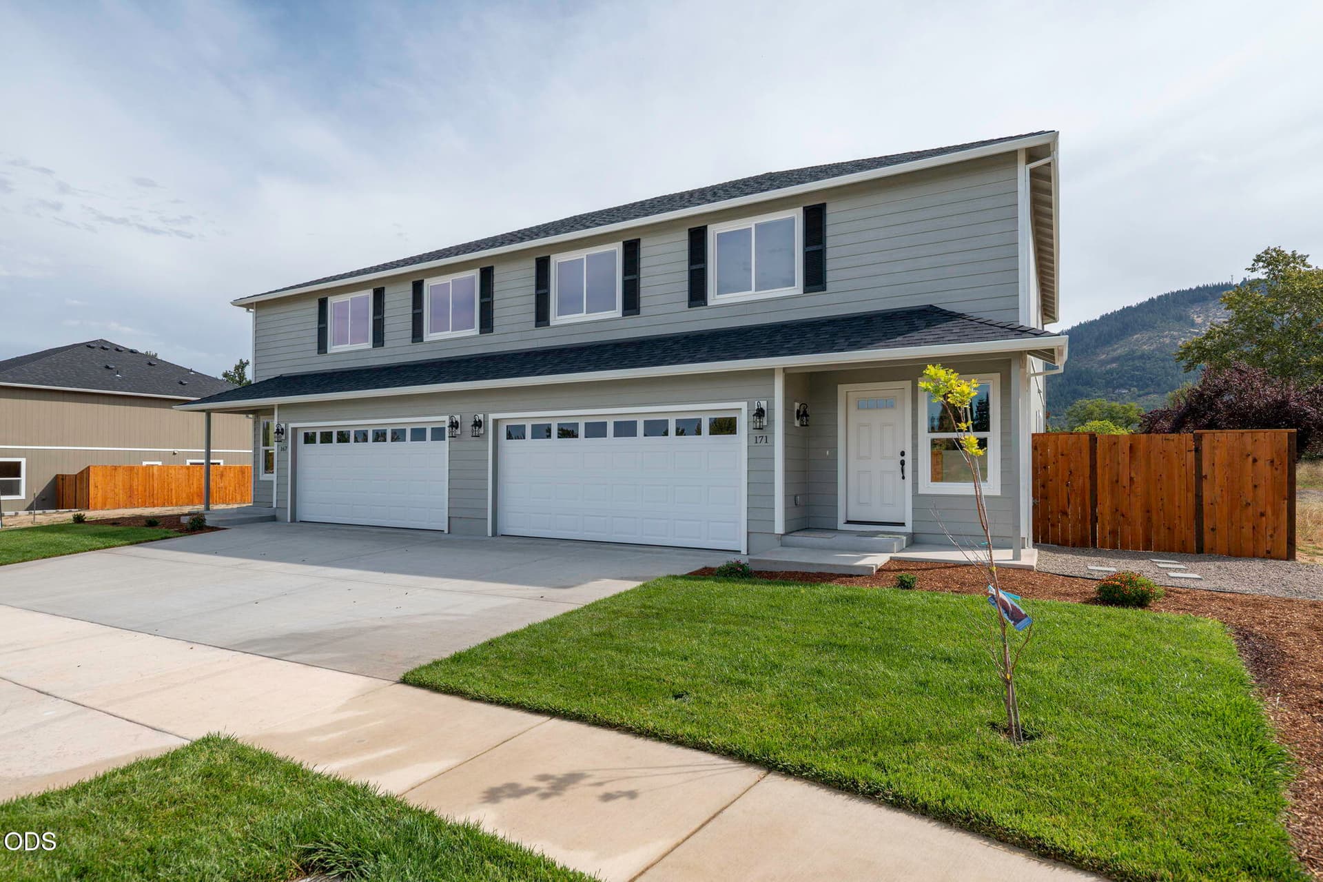 Front of house. Photo 1 of 24, 171 SE Champagne Court, Grants Pass, OR 97527