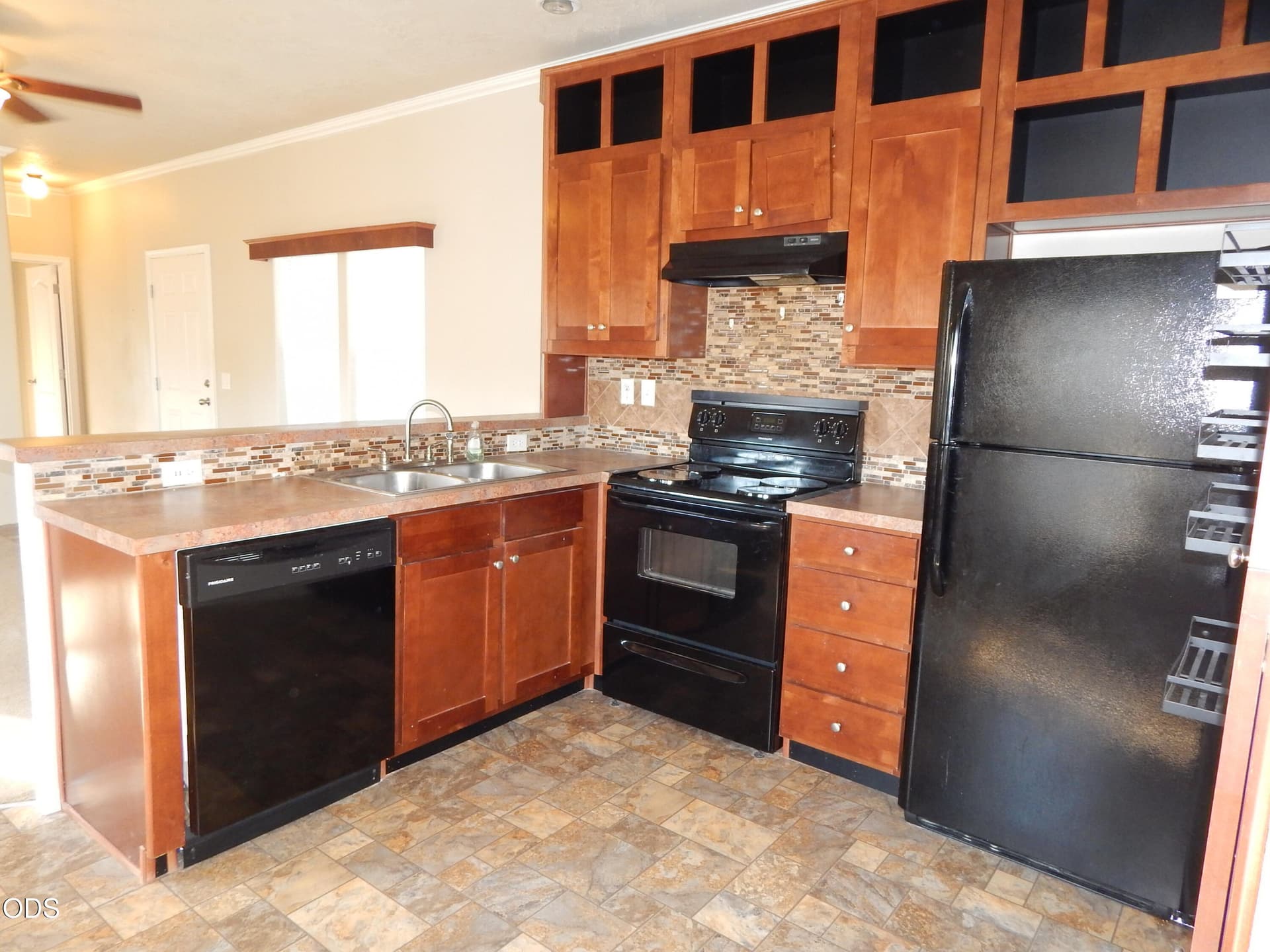 22071 Highway 62 # 61. Photo 5 of 16, 22071 Highway 62 Unit # 61, Shady Cove, OR 97539