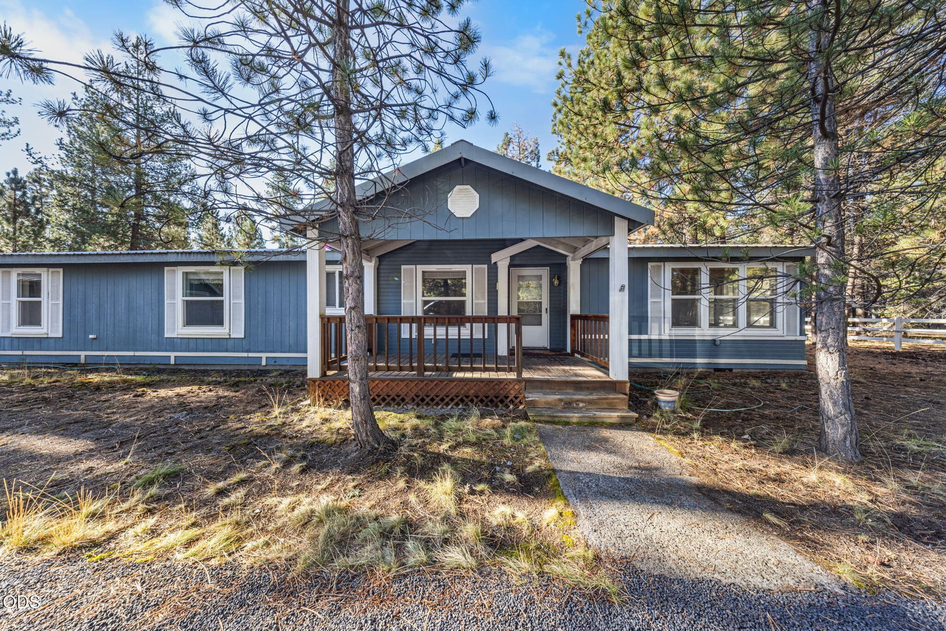 30-web-or-mls-_E0A4096. Photo 3 of 40, 52747 Ammon Road, La Pine, OR 97739