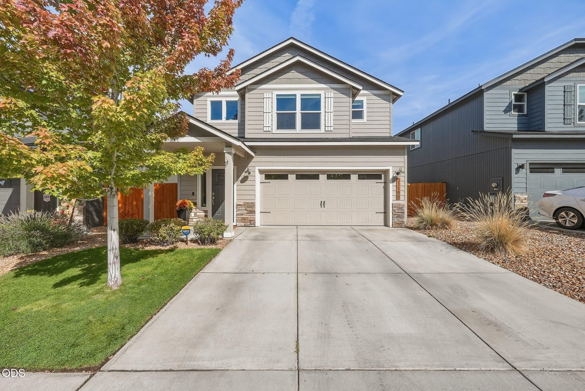 2-web-or-mls-Riley-Visuals-2. Photo 2 of 61, 21188 SE Azalia Avenue, Bend, OR 97702
