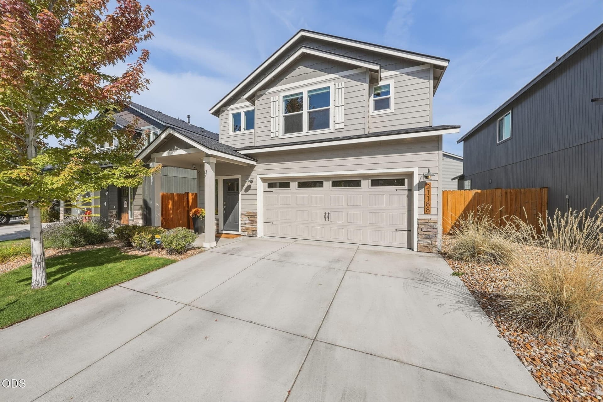 5-web-or-mls-Riley-Visuals-5. Photo 5 of 61, 21188 SE Azalia Avenue, Bend, OR 97702