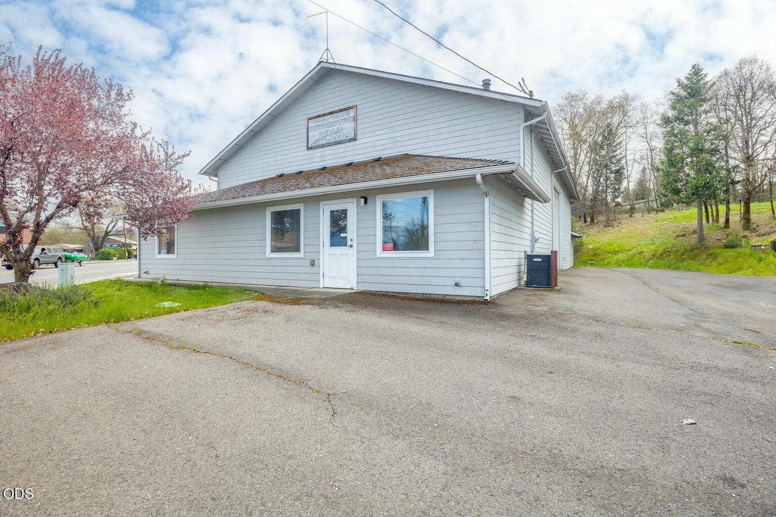 20250428175018884941000000-o. Photo 4 of 9, 103 Merlin Road, Merlin, OR 97532